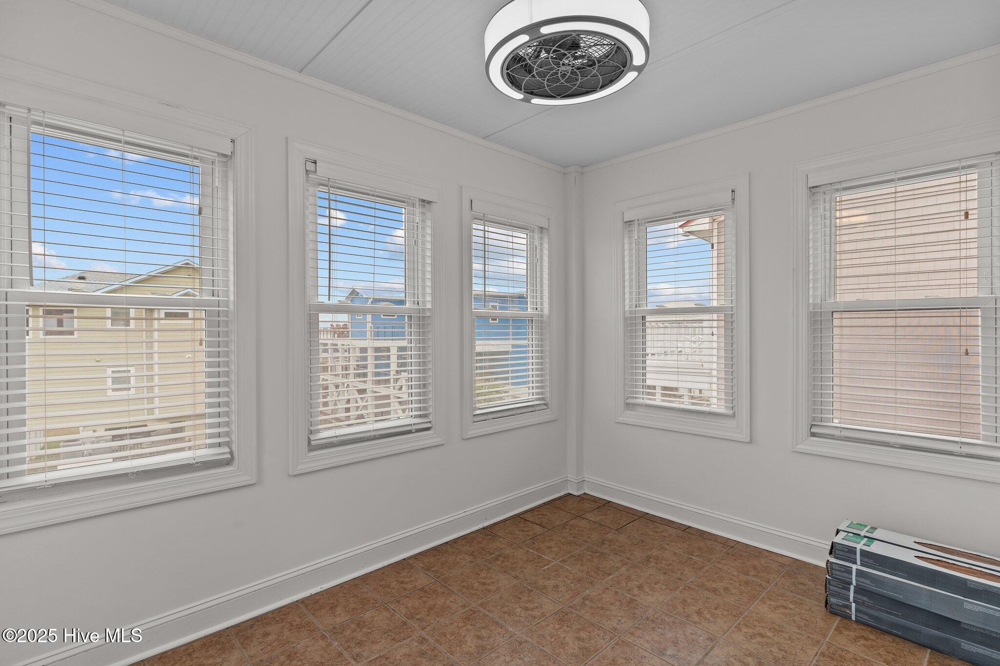 925 General Whiting Boulevard Property Photo 33