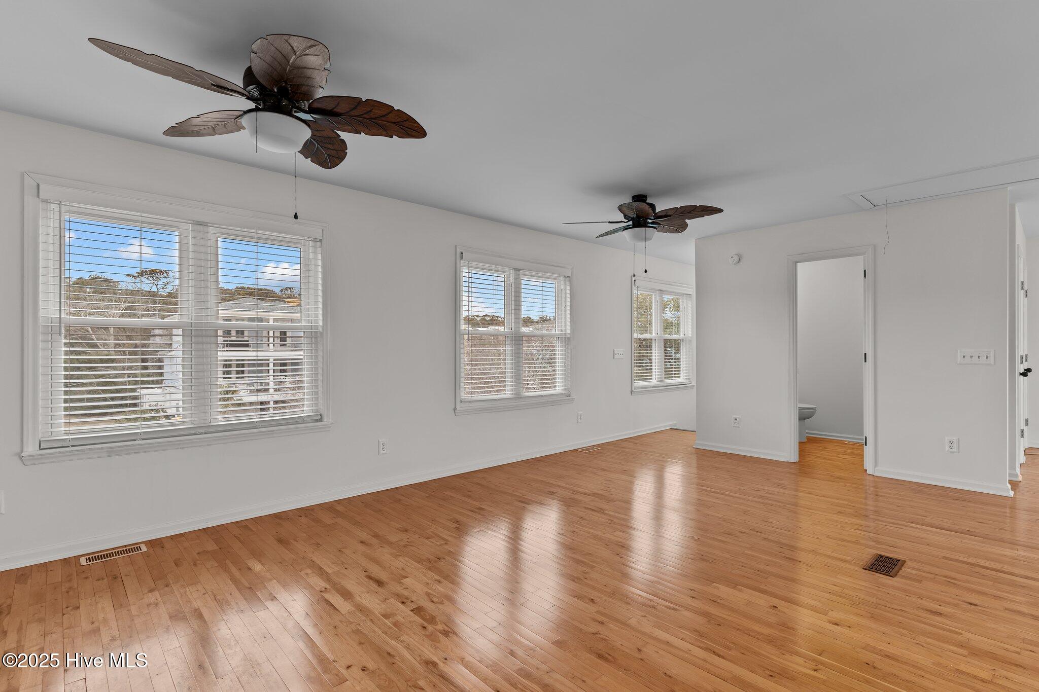 925 General Whiting Boulevard Property Photo 34