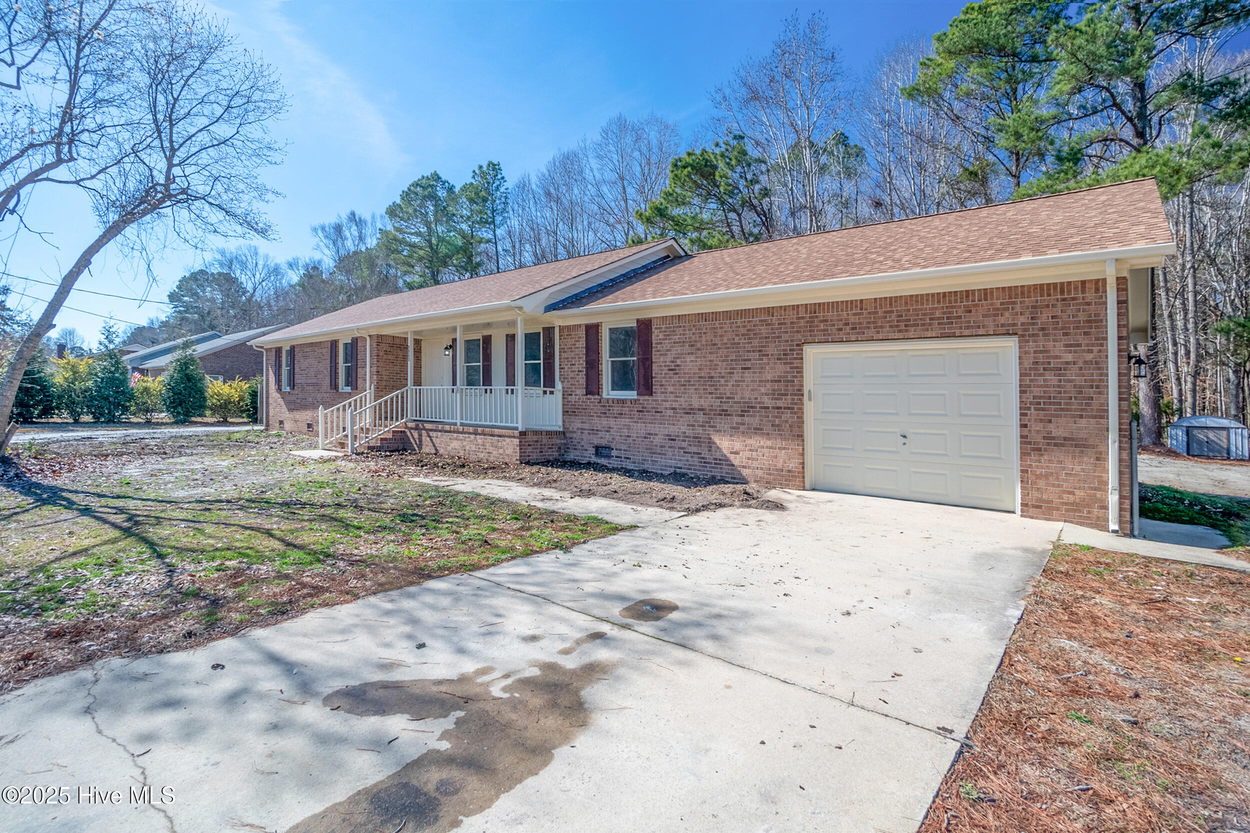 417 Carter Road Property Photo 3