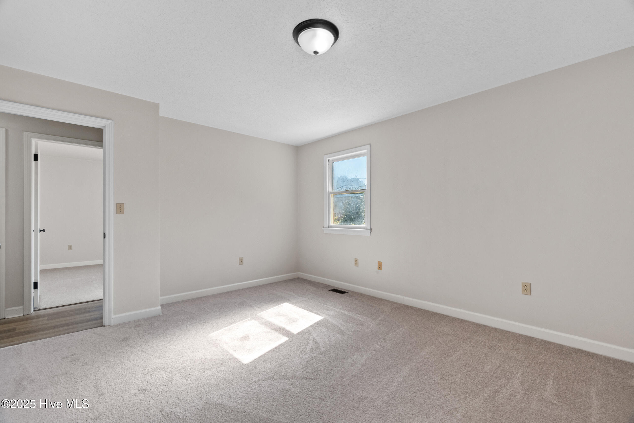 417 Carter Road Property Photo 27