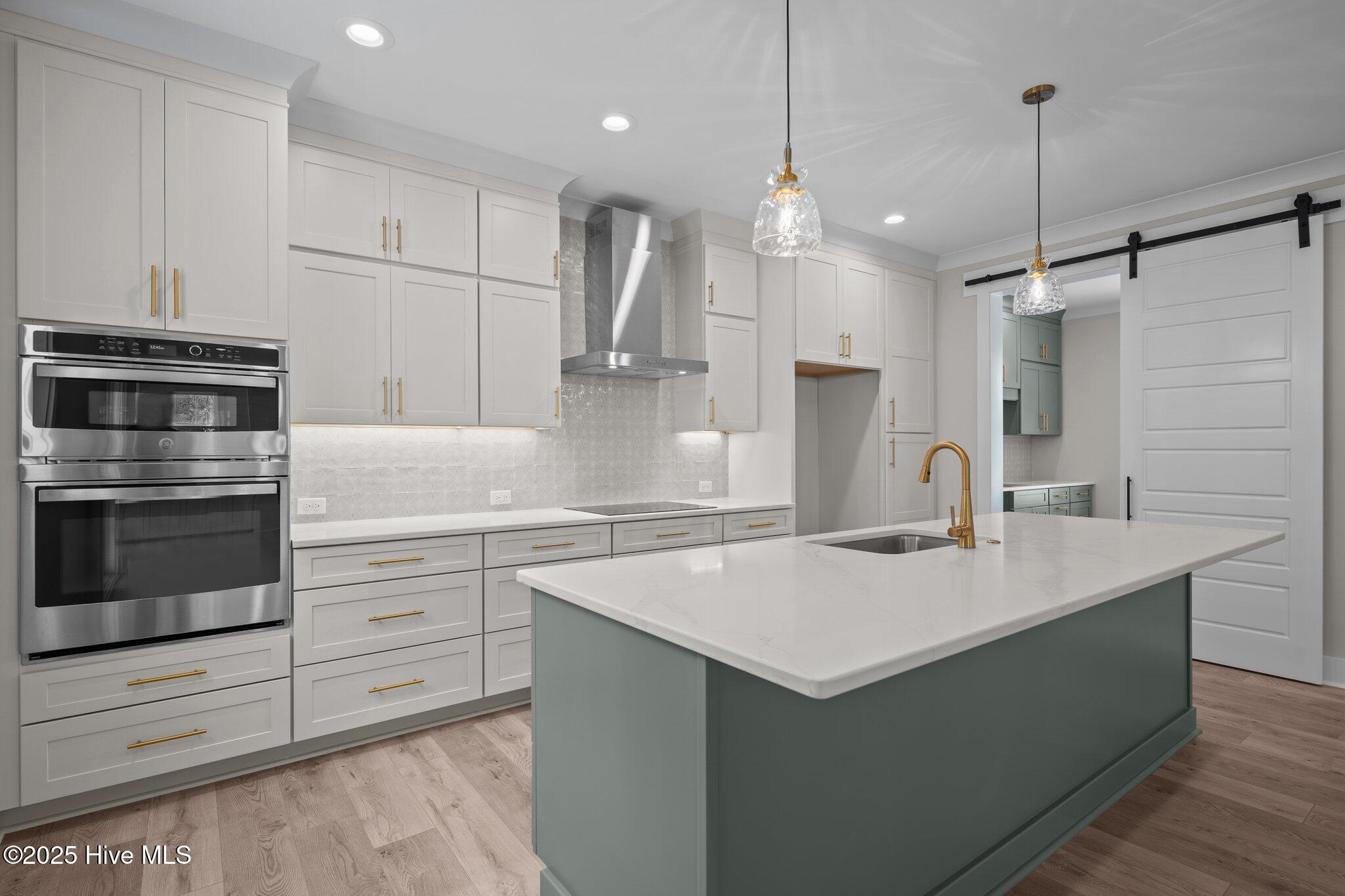 629 Vale Drive Property Photo 4