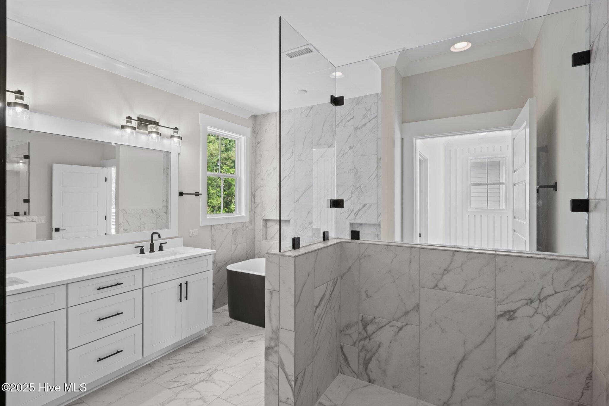 629 Vale Drive Property Photo 32