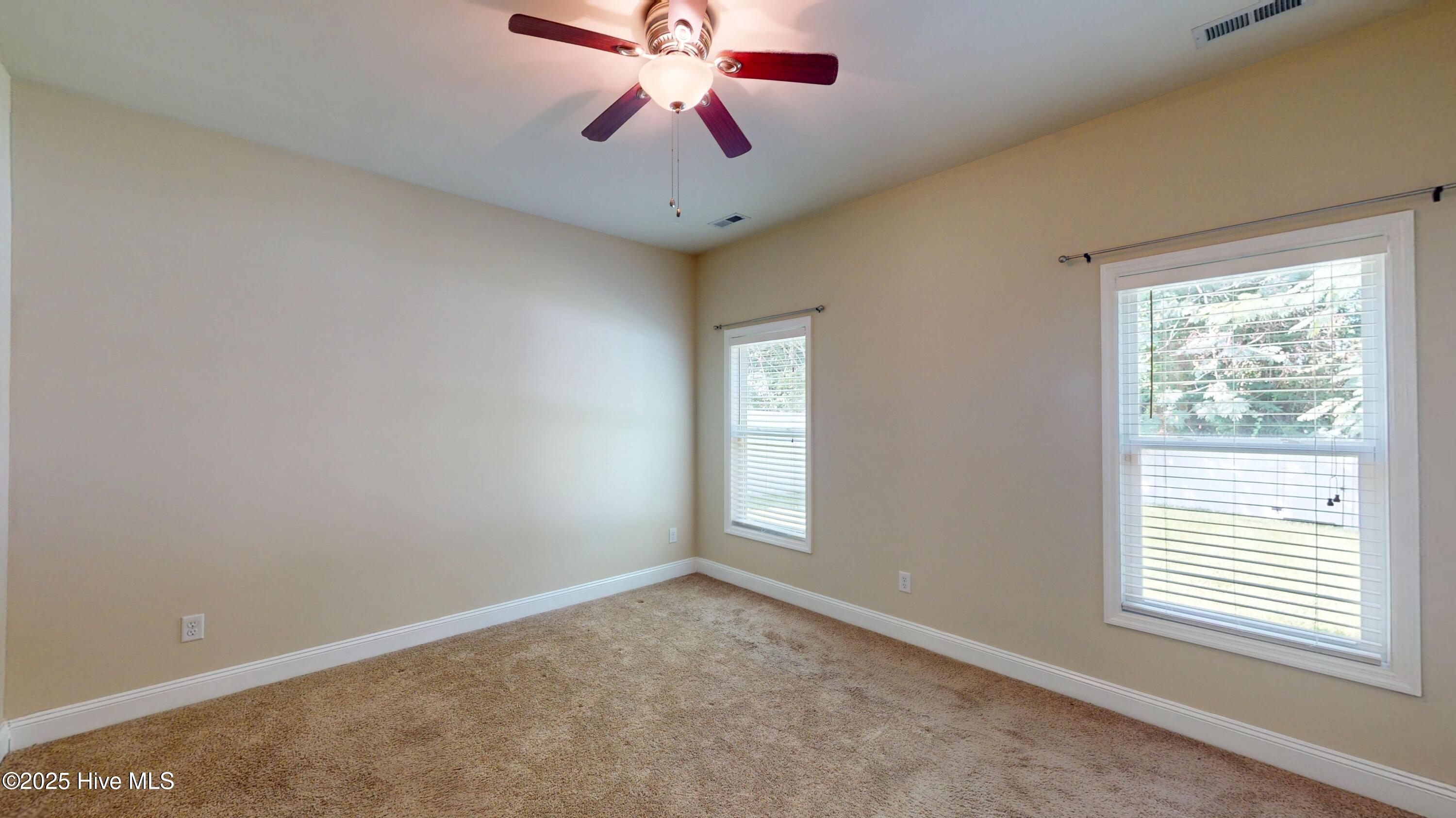 202 Red Shoulder Lane Property Photo 12