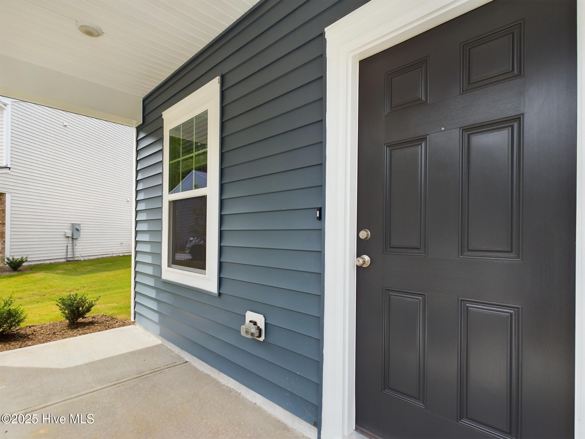32 Moss Oaks Court Property Photo 9