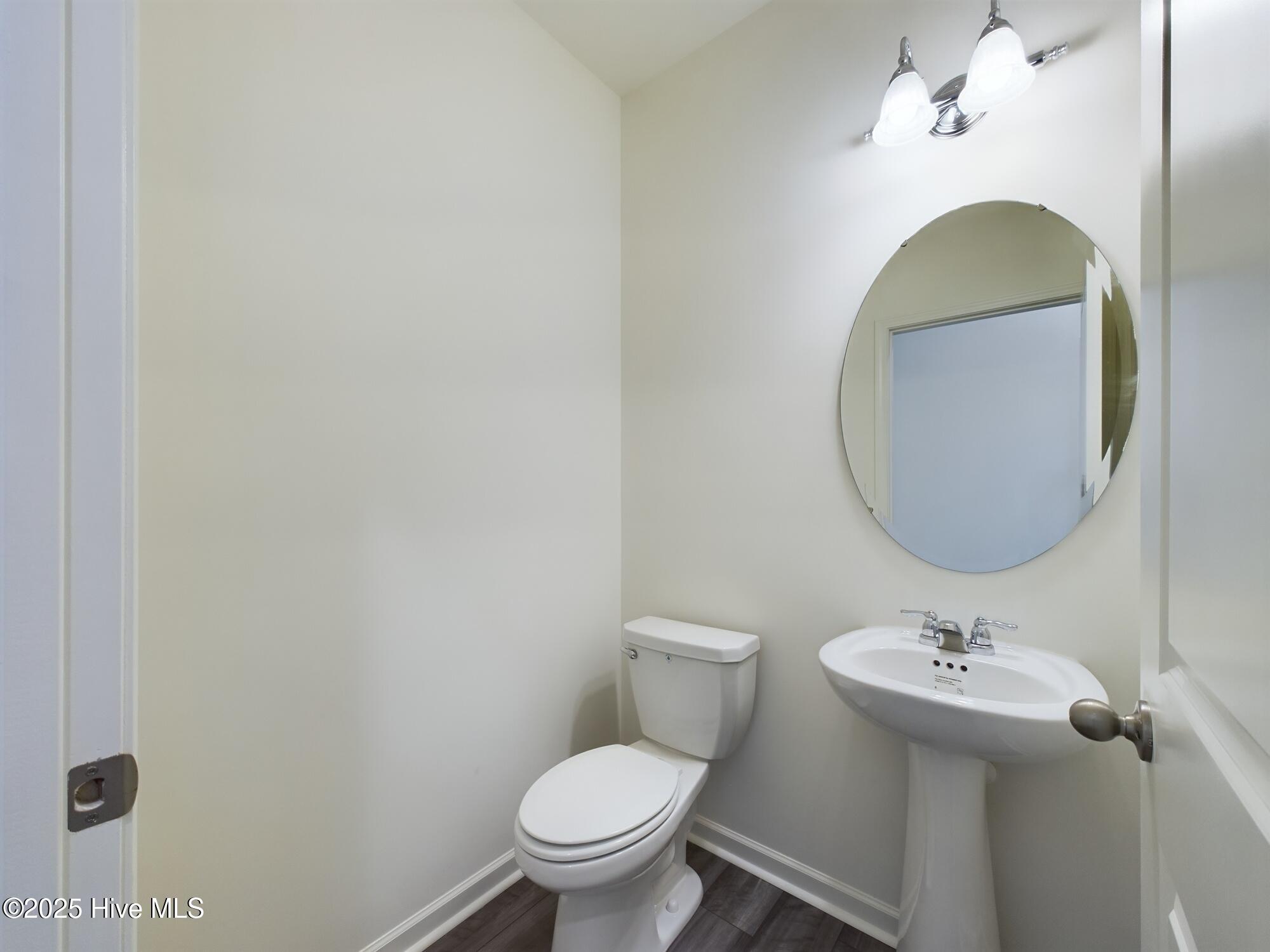 32 Moss Oaks Court Property Photo 15