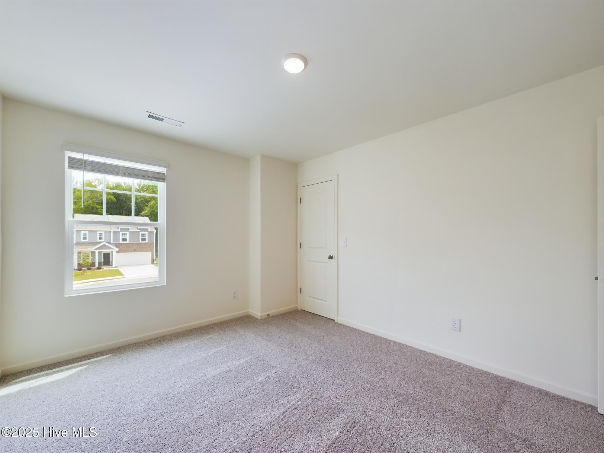 32 Moss Oaks Court Property Photo 45