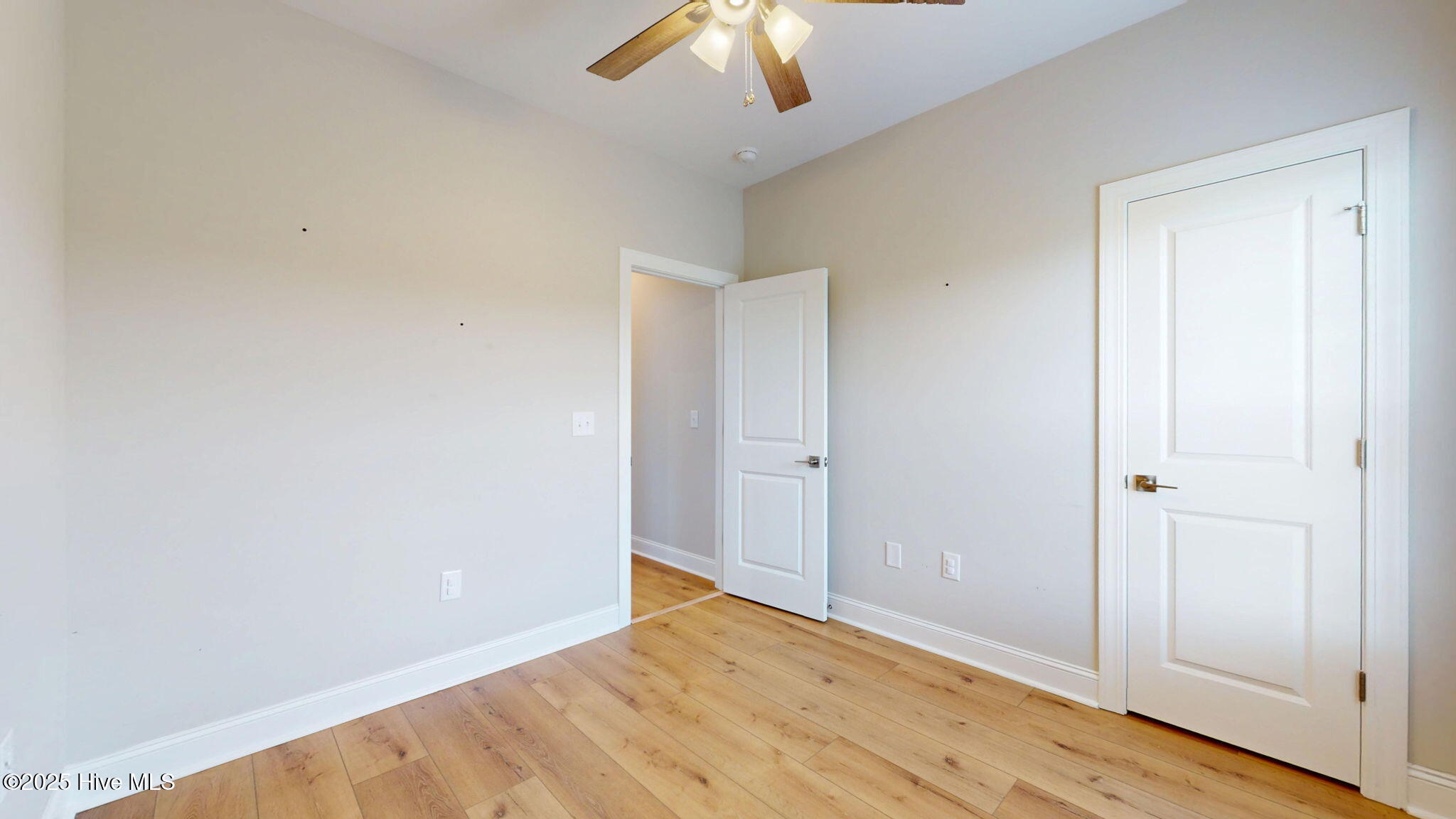 916 Finn Court Property Photo 14