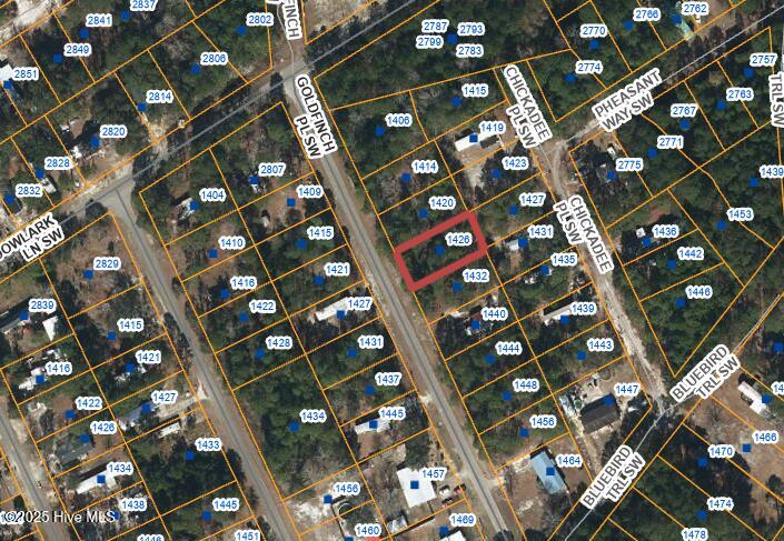 1426 Goldfinch Place Property Photo 2