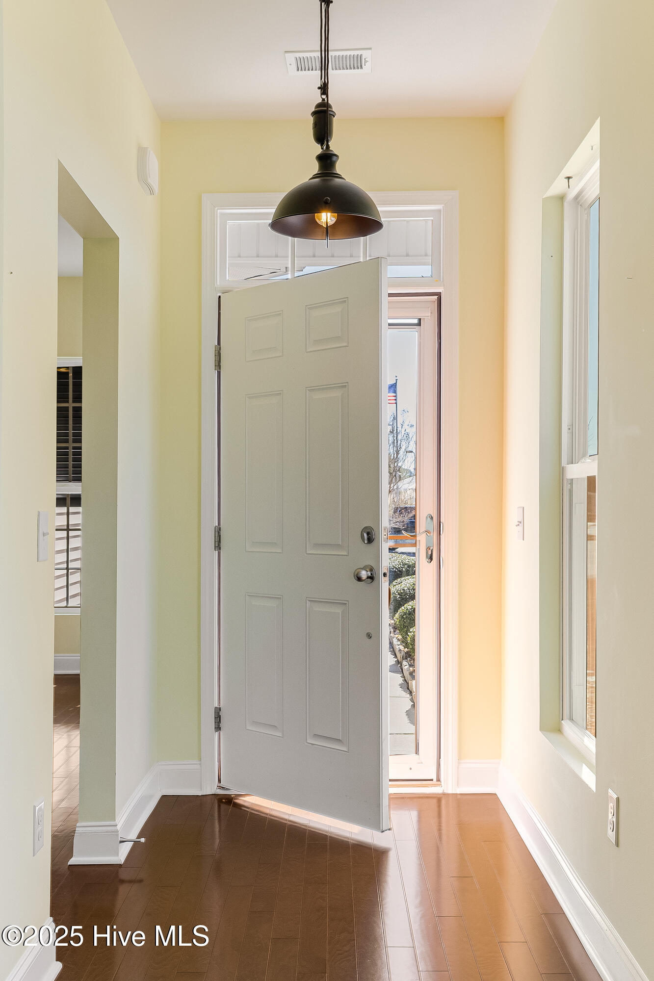 5206 Flank Court Property Photo 4