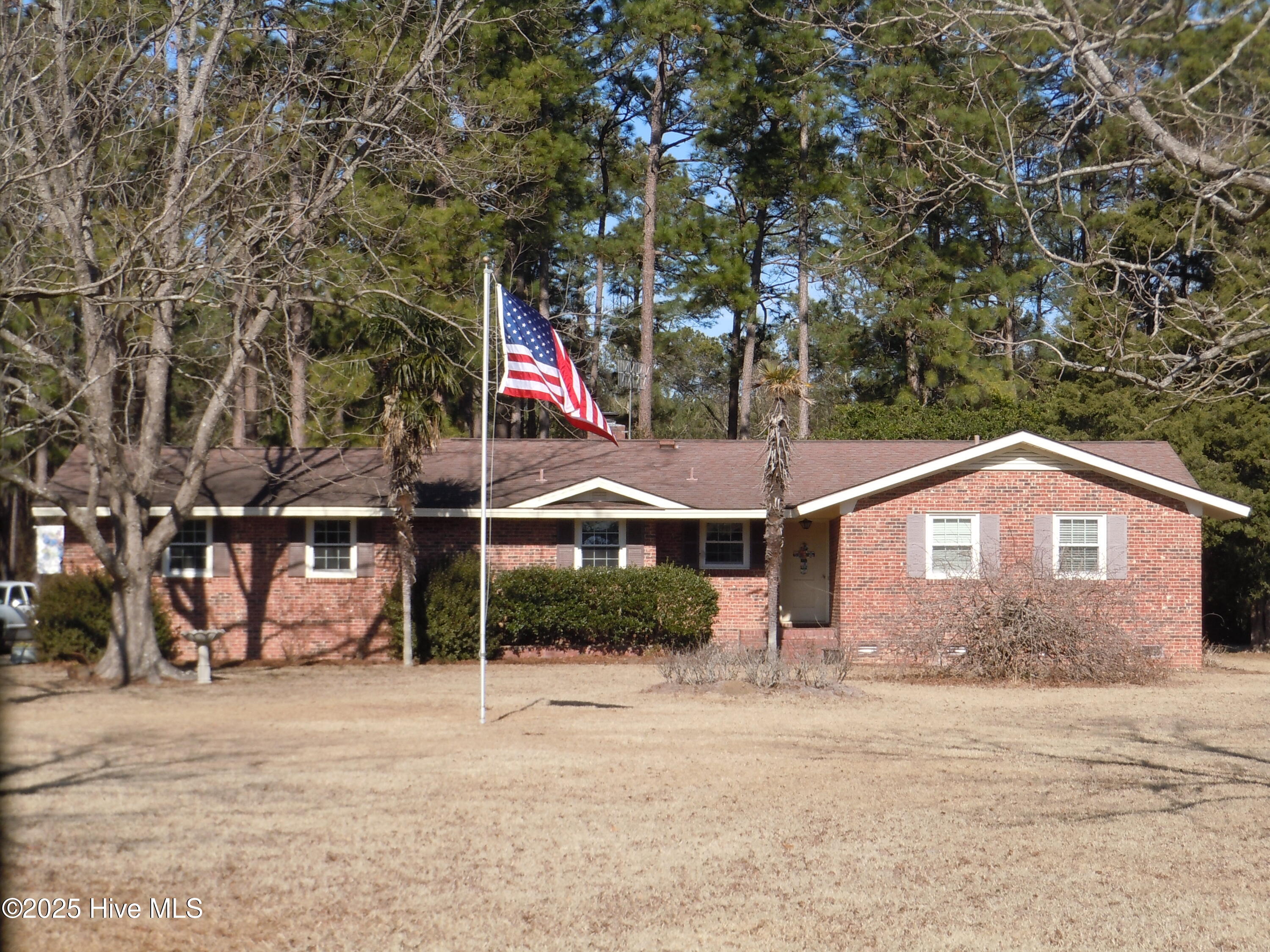 1070 Bee Tree Road Property Photo 1