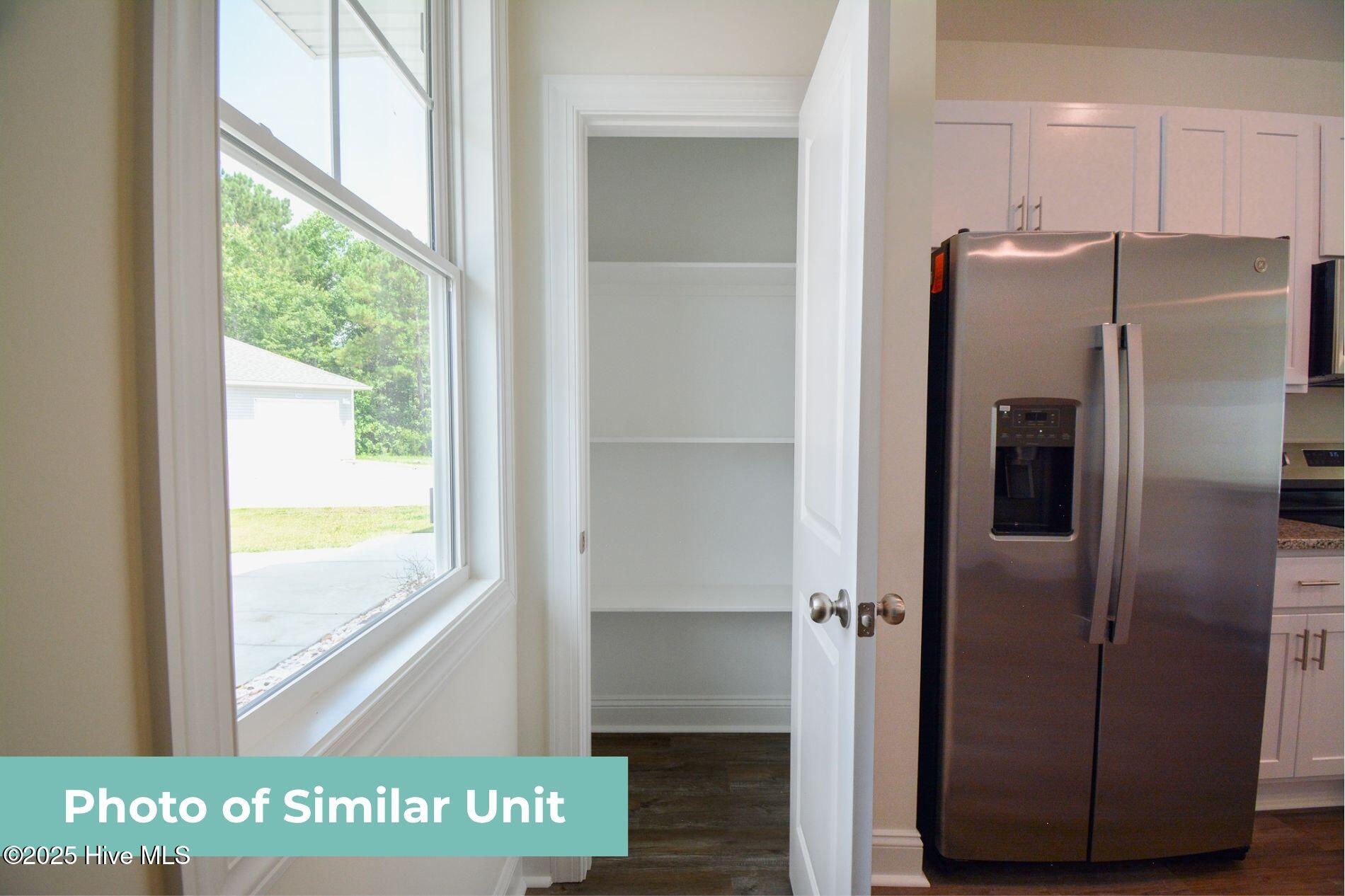 208 Sandy Cove Lane Property Photo 8