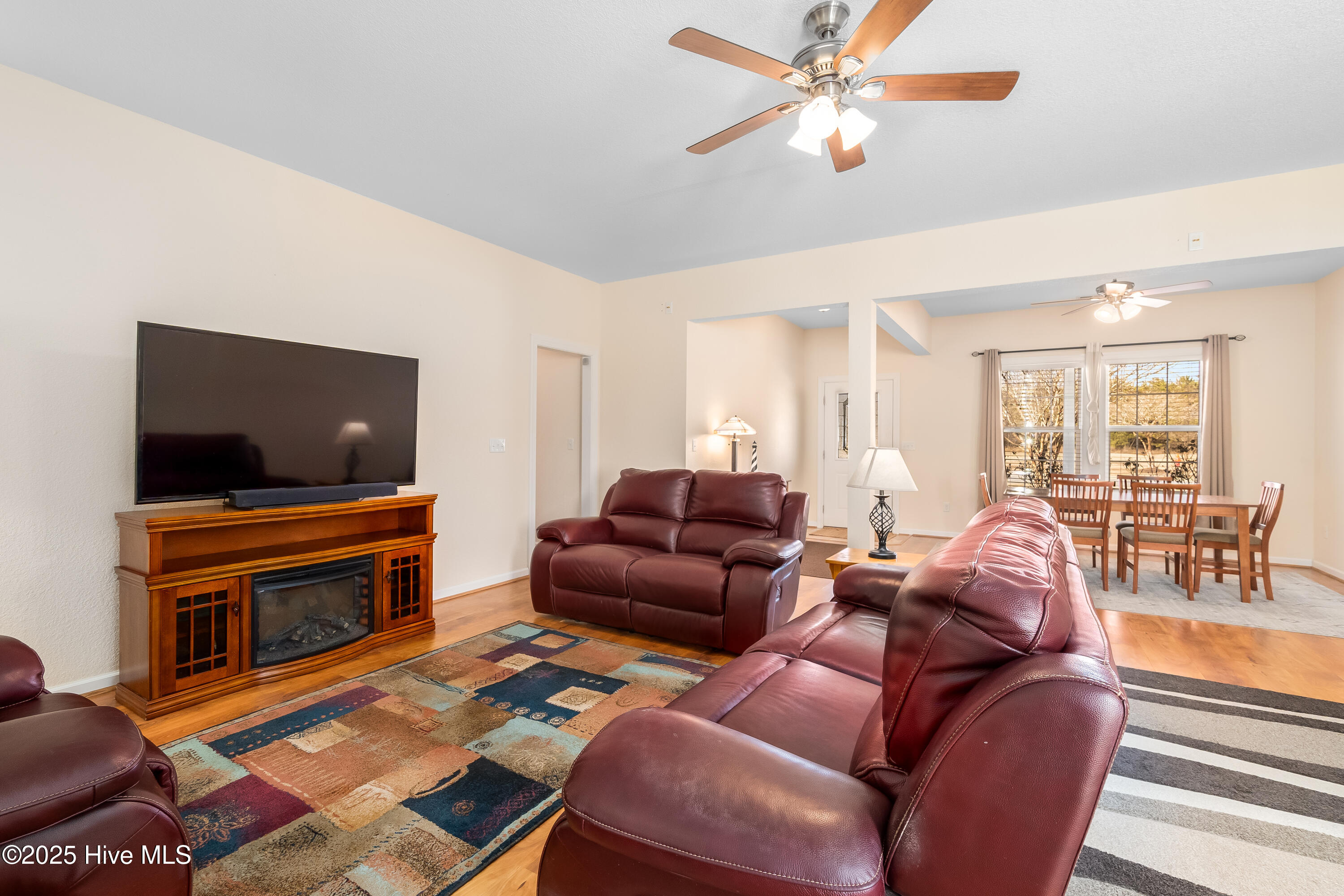 123 Laurel Woods Boulevard Property Photo 19