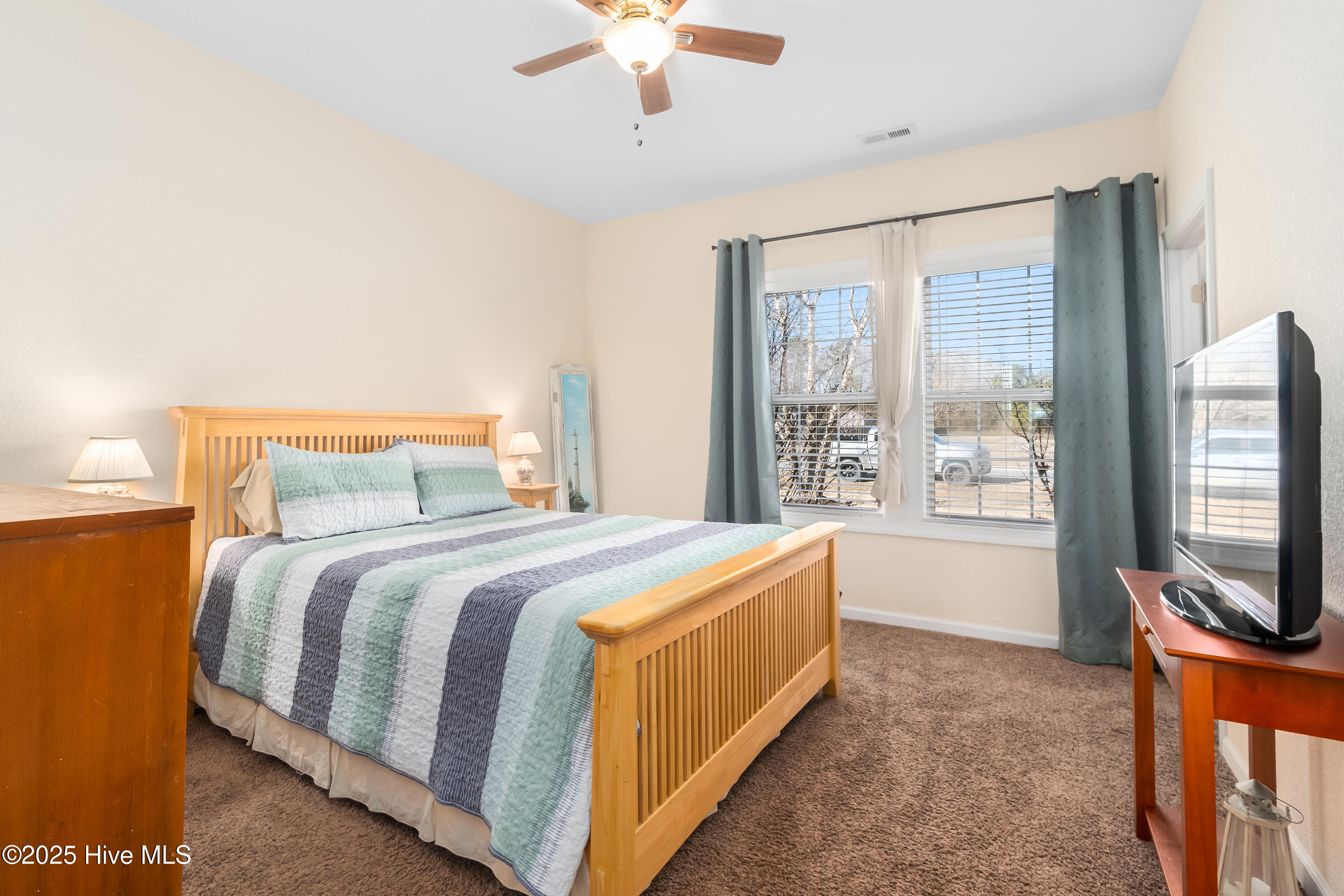 123 Laurel Woods Boulevard Property Photo 31