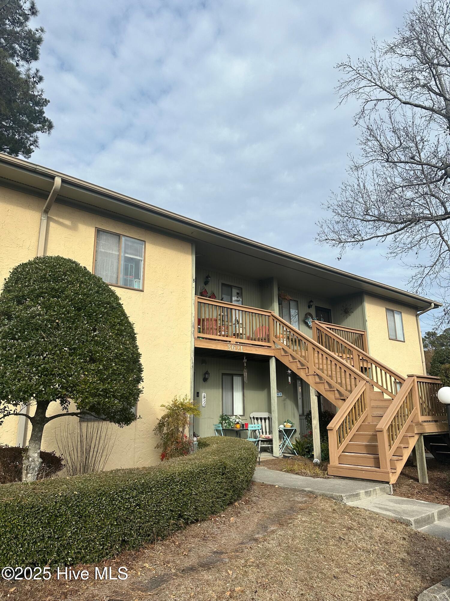 3621 Saint Johns Court B Property Photo 1