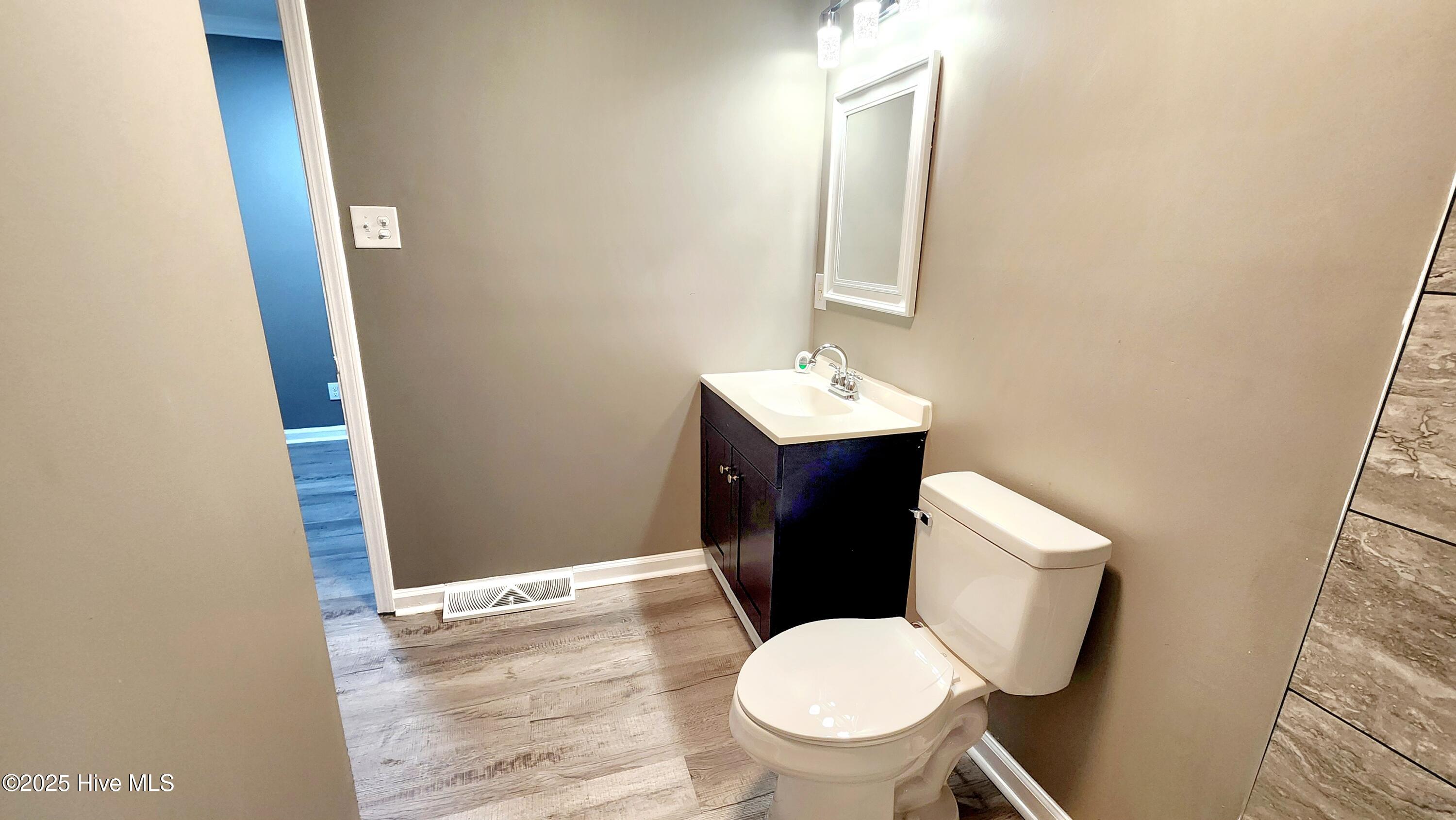 1108 S Andrews Avenue Property Photo 22