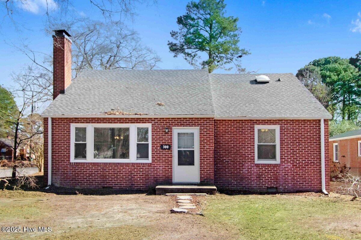 300 S Andrews Avenue Property Photo 1