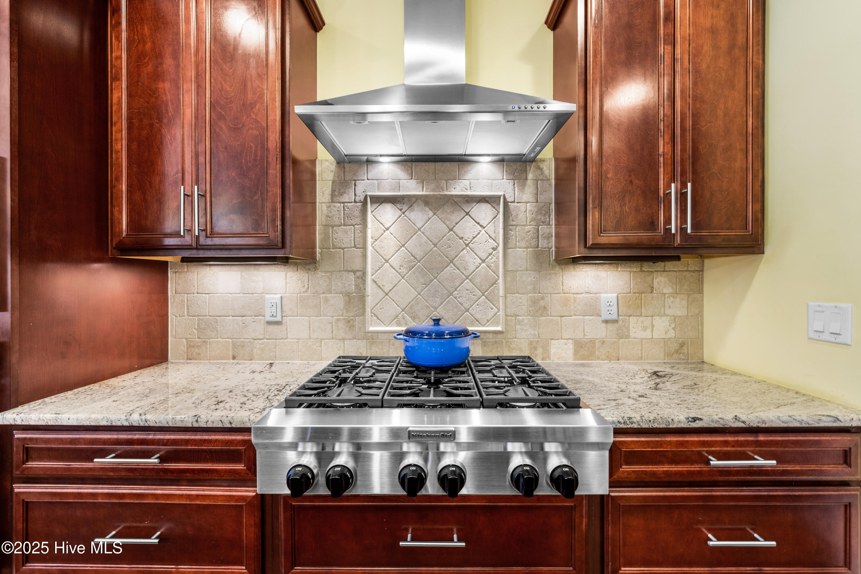 2514 Sugargrove Trail Property Photo 17