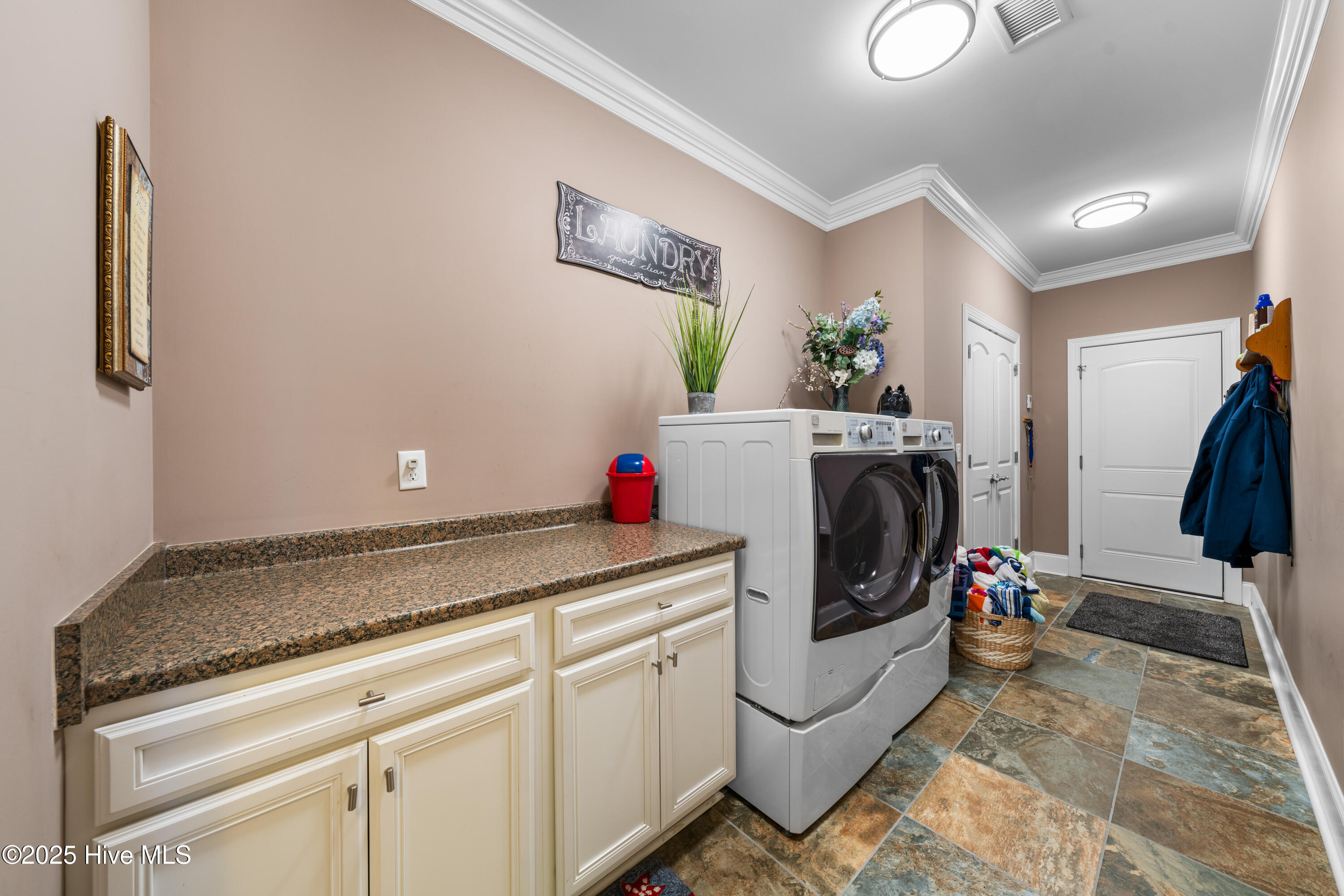 2514 Sugargrove Trail Property Photo 51