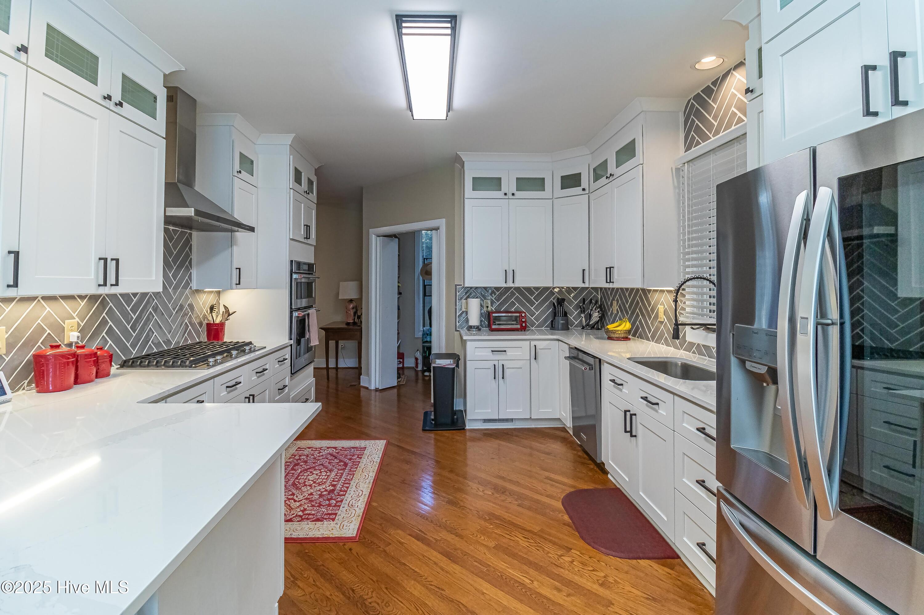 2715 Deerfield Lane Property Photo 13