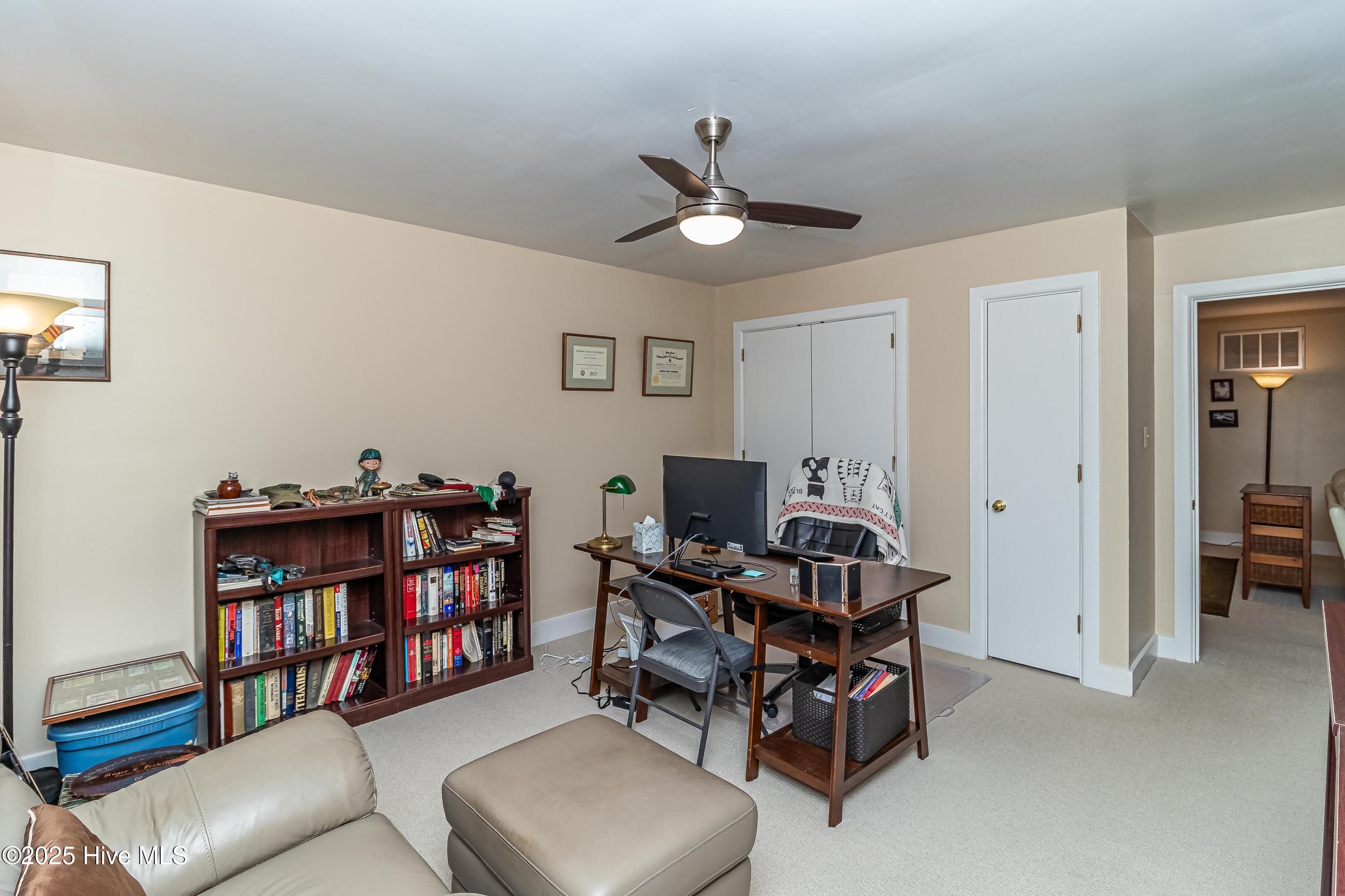 2715 Deerfield Lane Property Photo 26