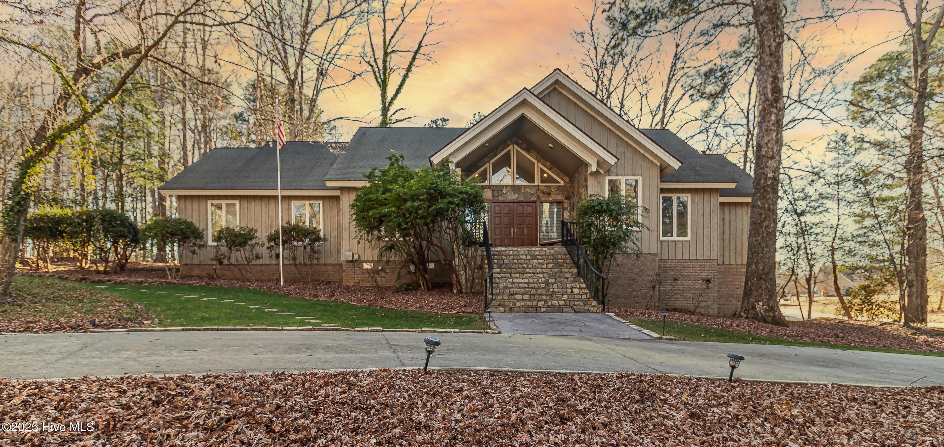 2715 Deerfield Lane Property Photo 39