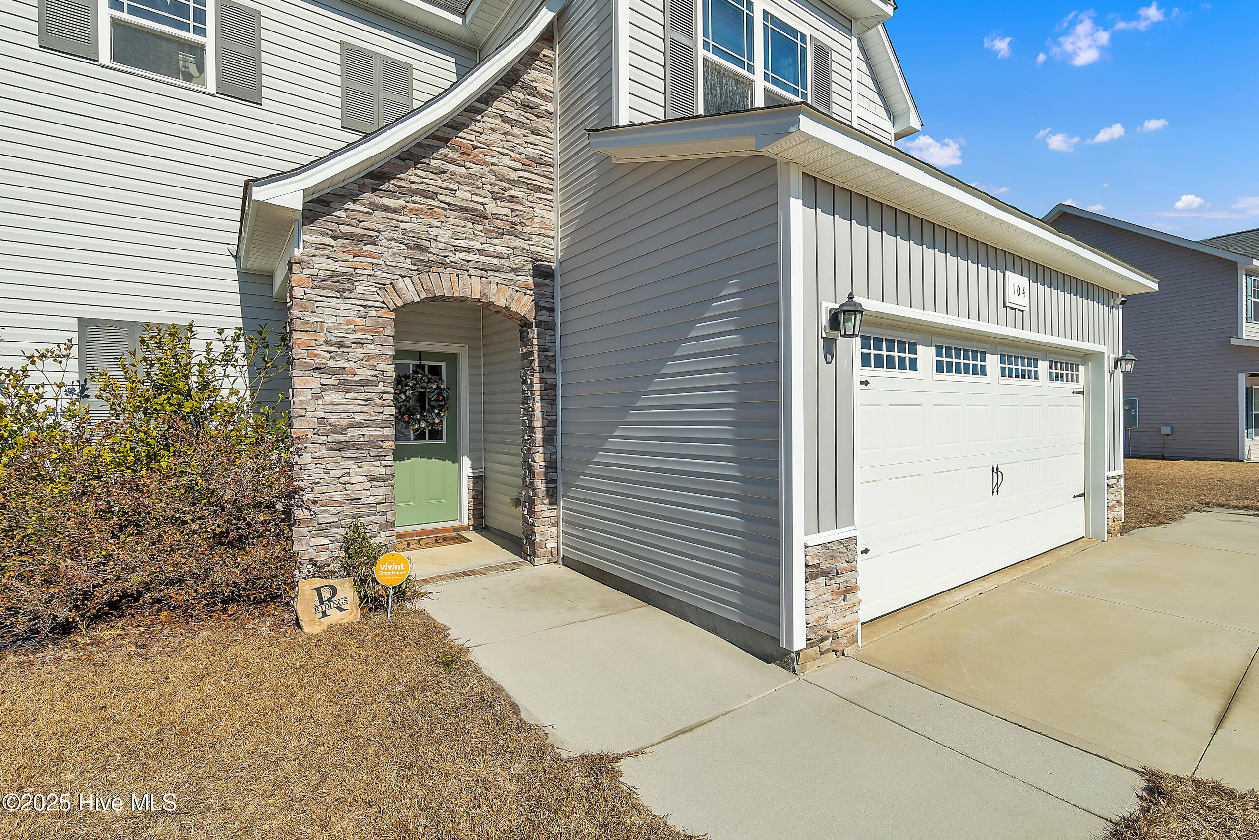 104 Rose Trellis Way Property Photo 4