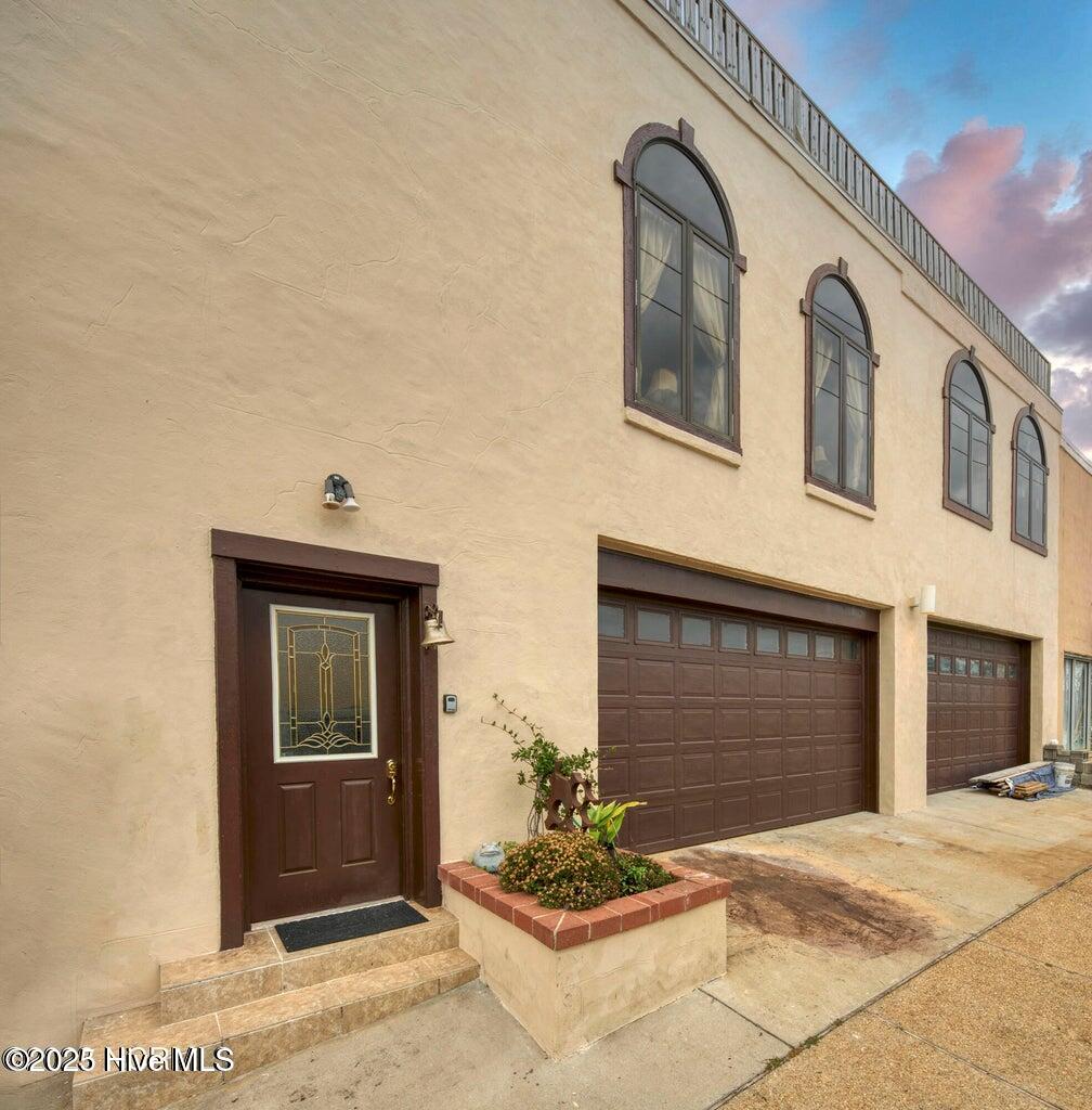 500 Arendell Street Property Photo 2