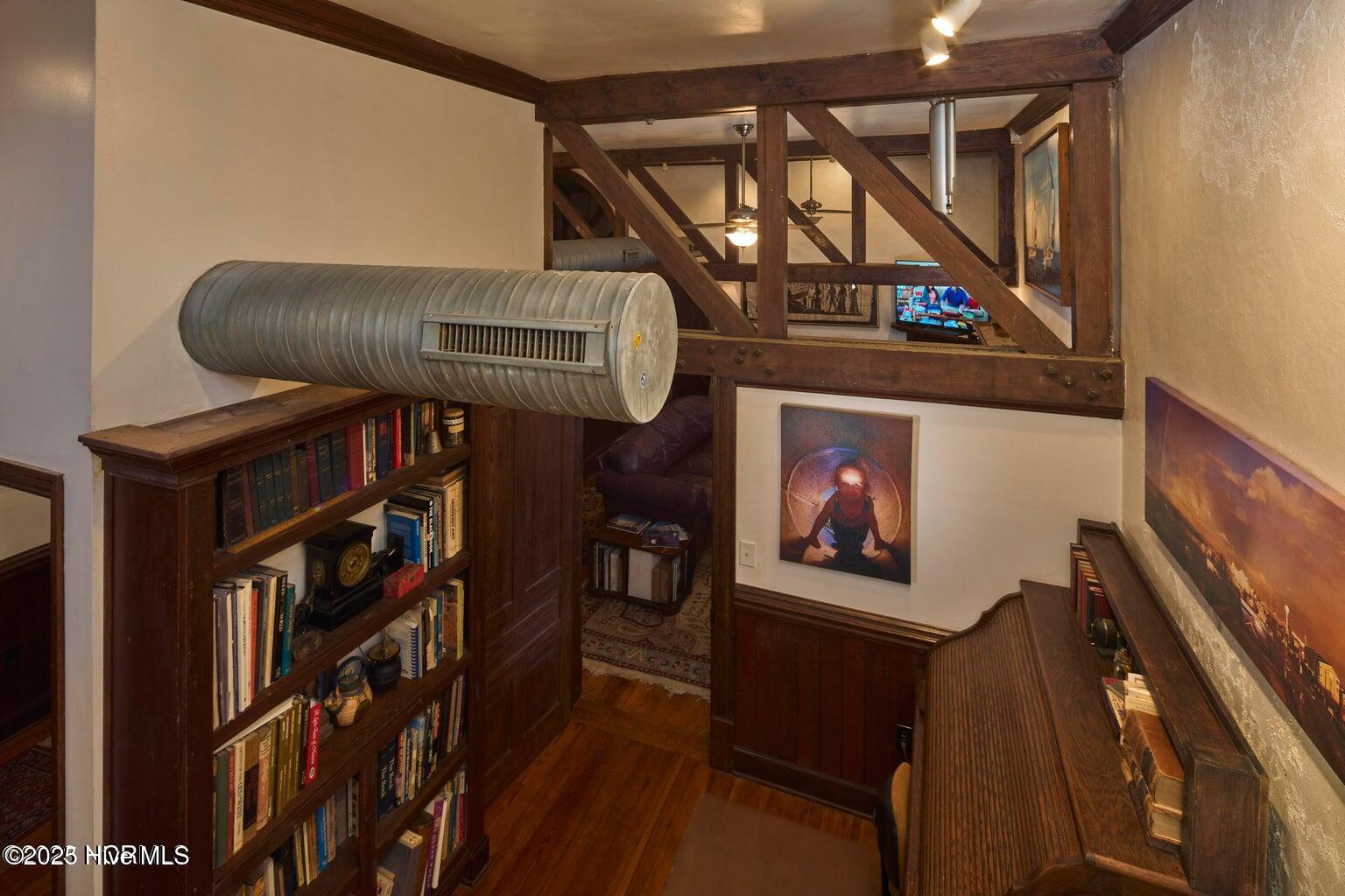 500 Arendell Street Property Photo 9