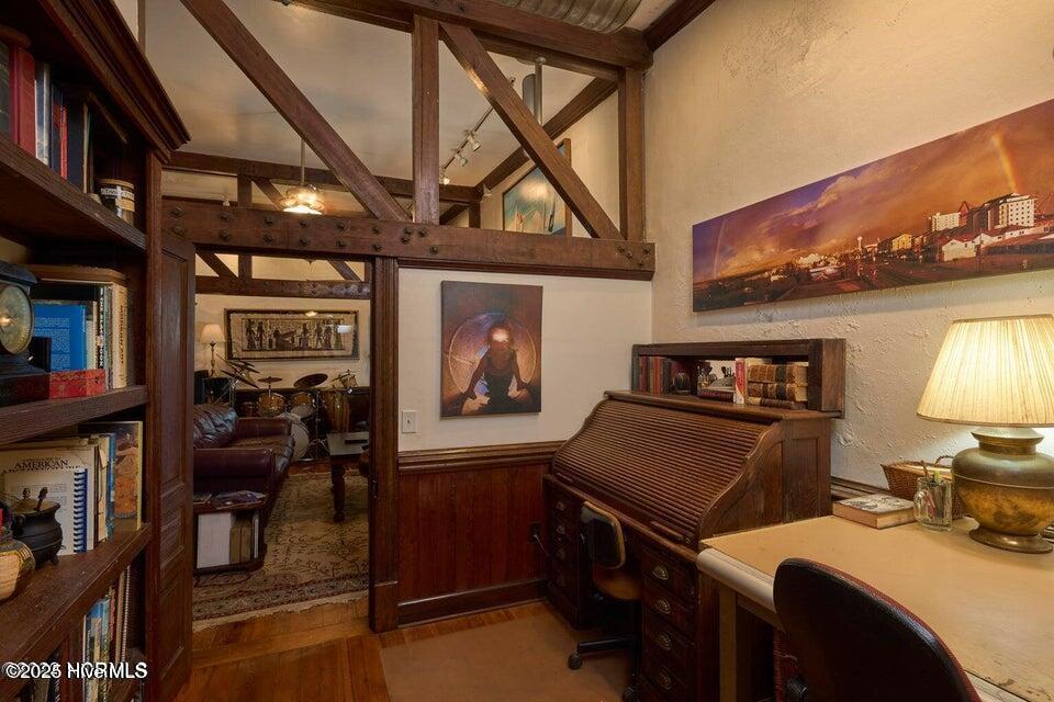 500 Arendell Street Property Photo 15