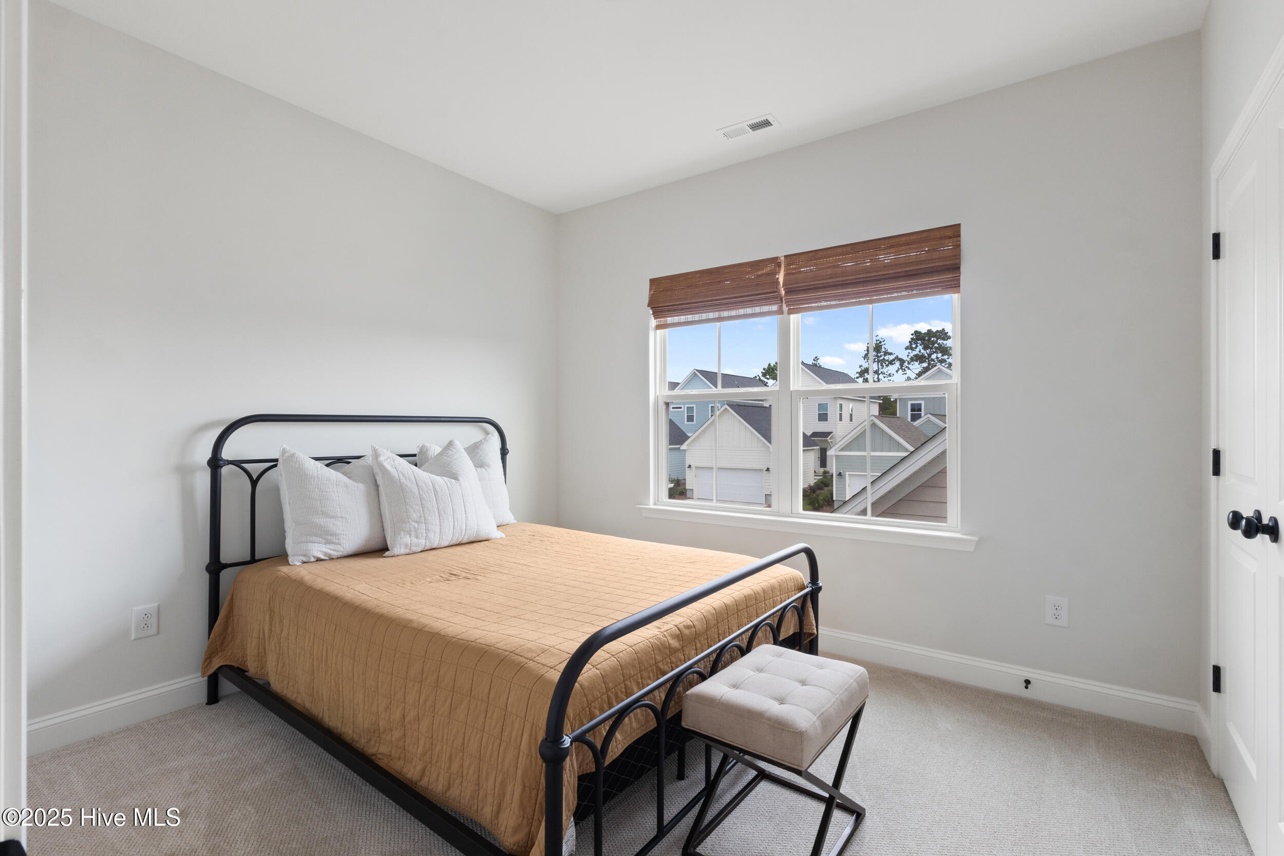 826 Trisail Terrace Property Photo 33