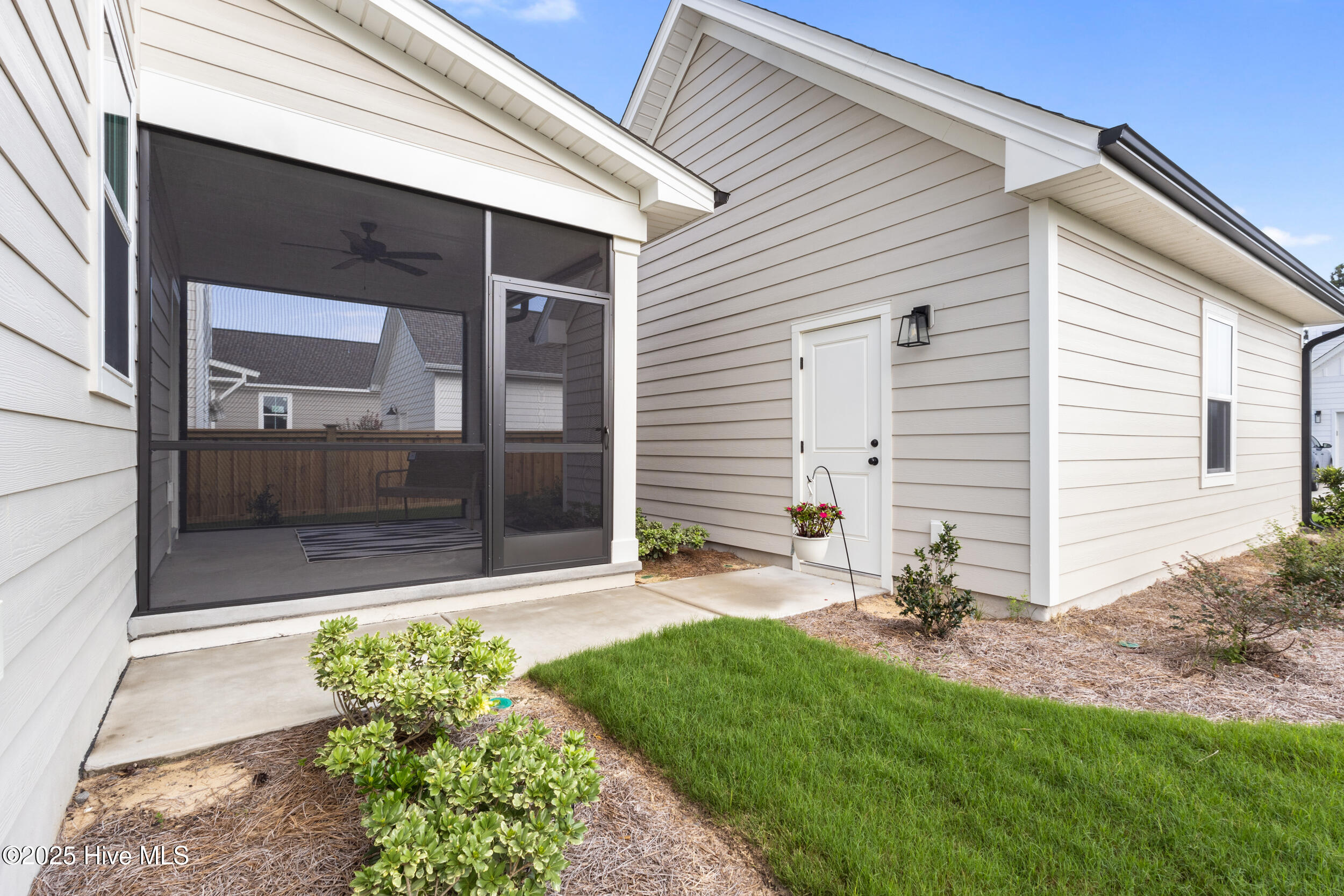826 Trisail Terrace Property Photo 39