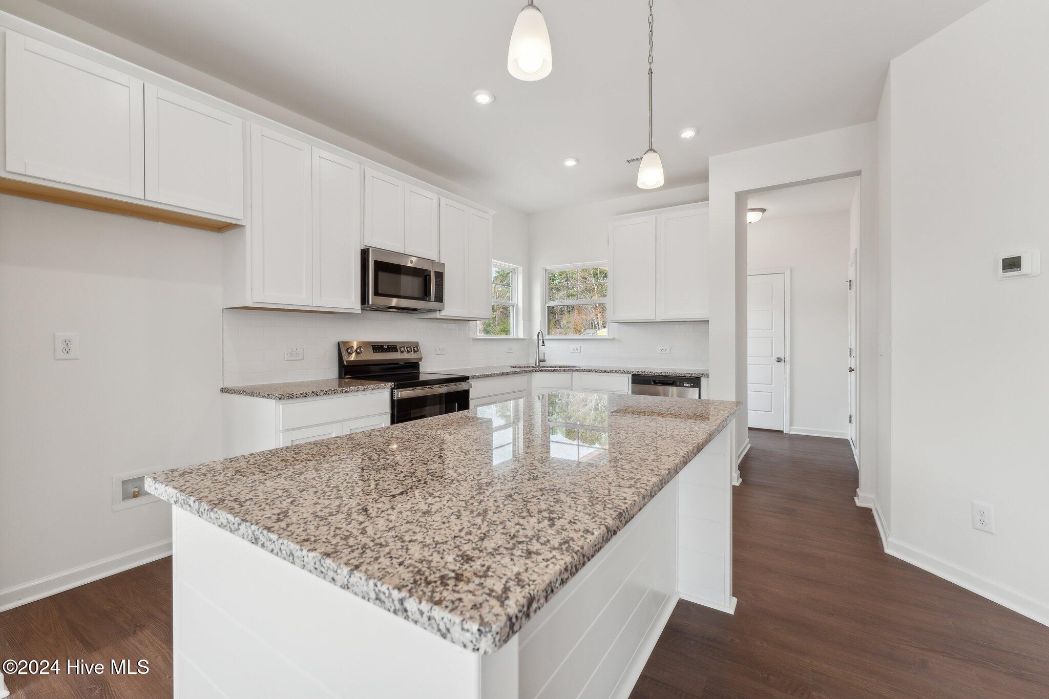1427 Goldsboro Avenue Property Photo 11