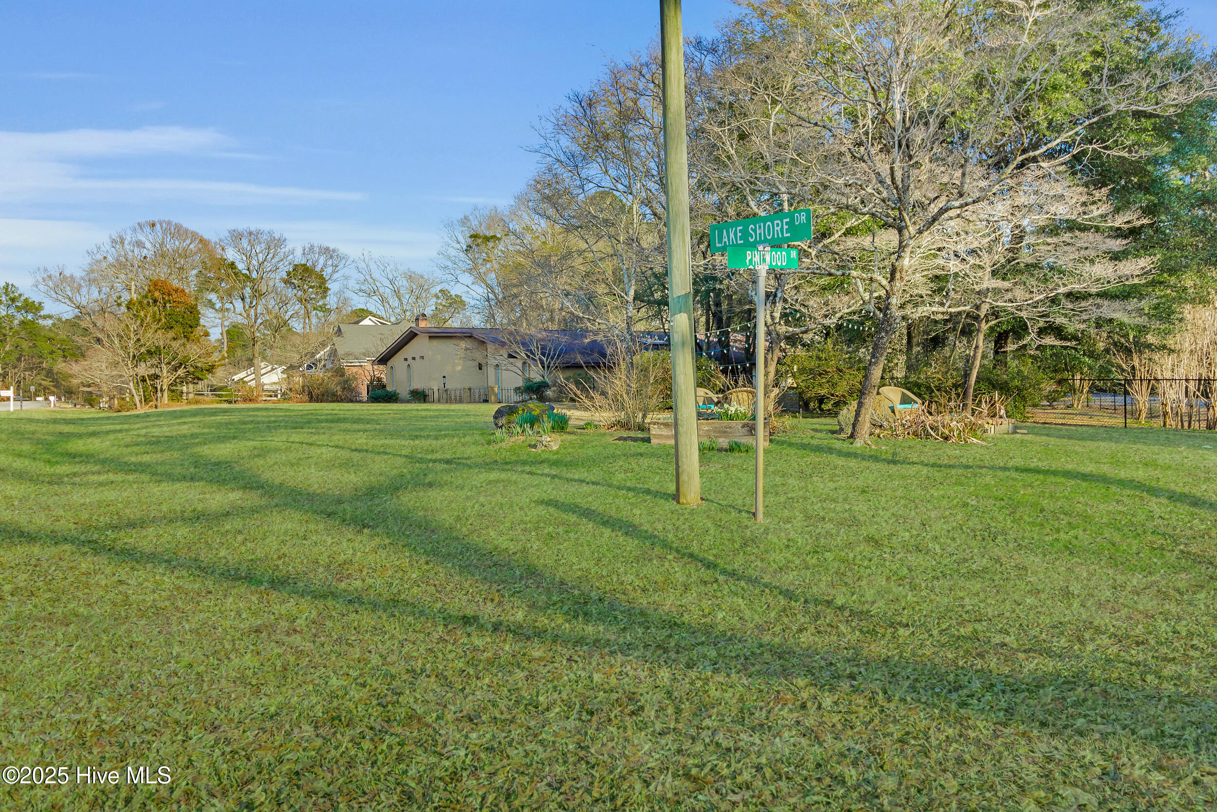 226 Pinewood Drive Property Photo 17