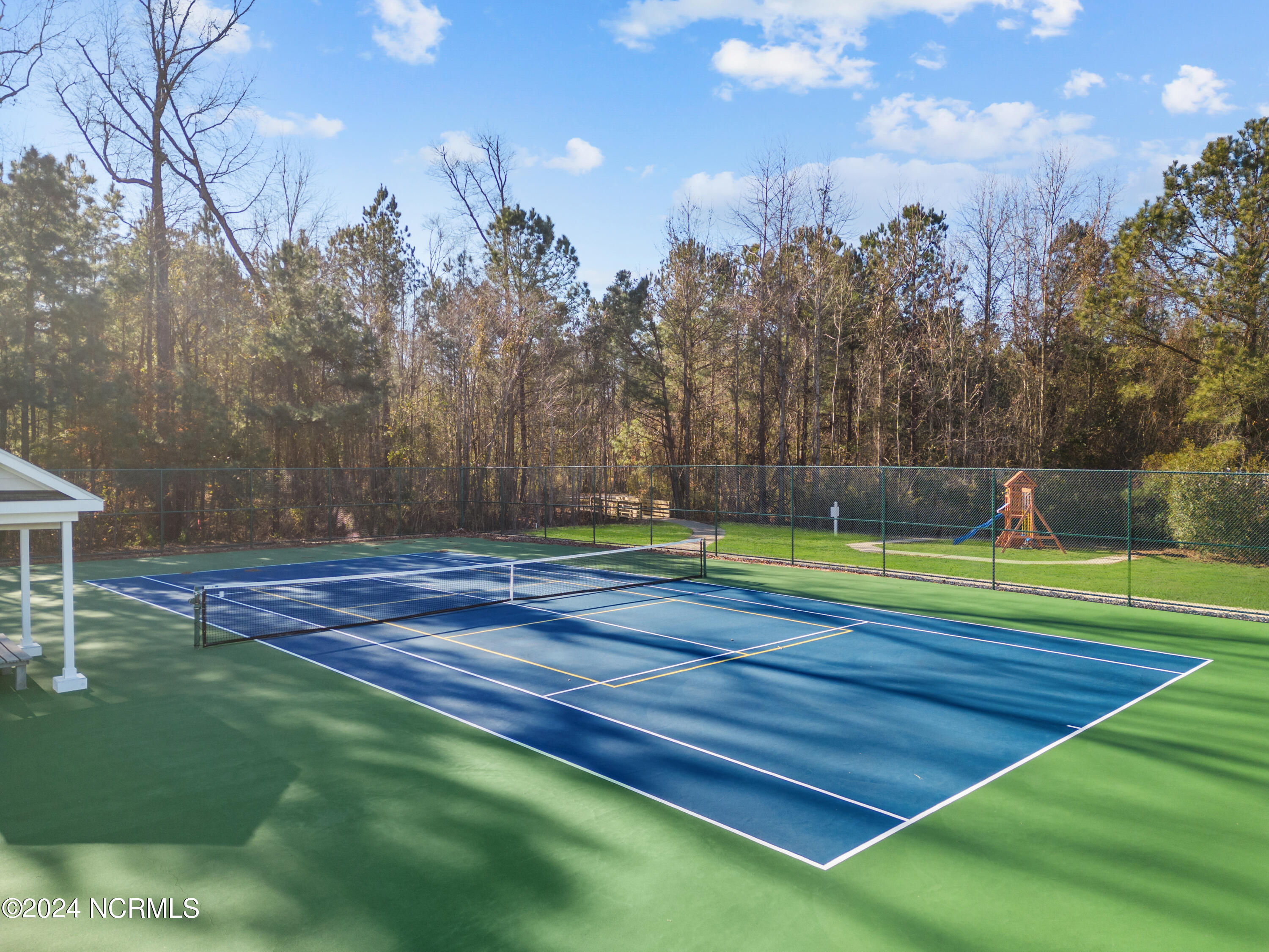 2506 Lambsberry Circle Property Photo 14