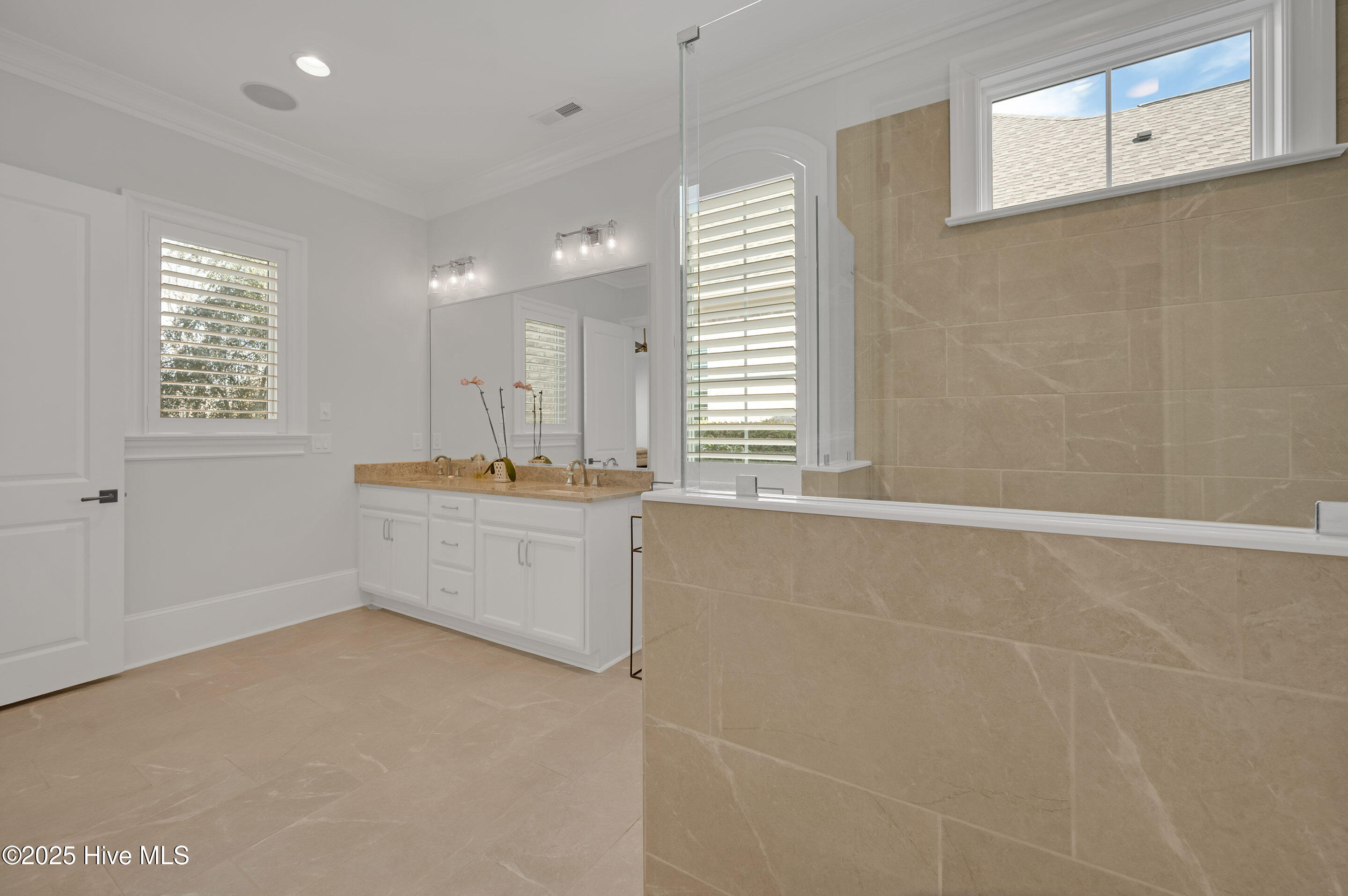 3700 Ashford Place Property Photo 29