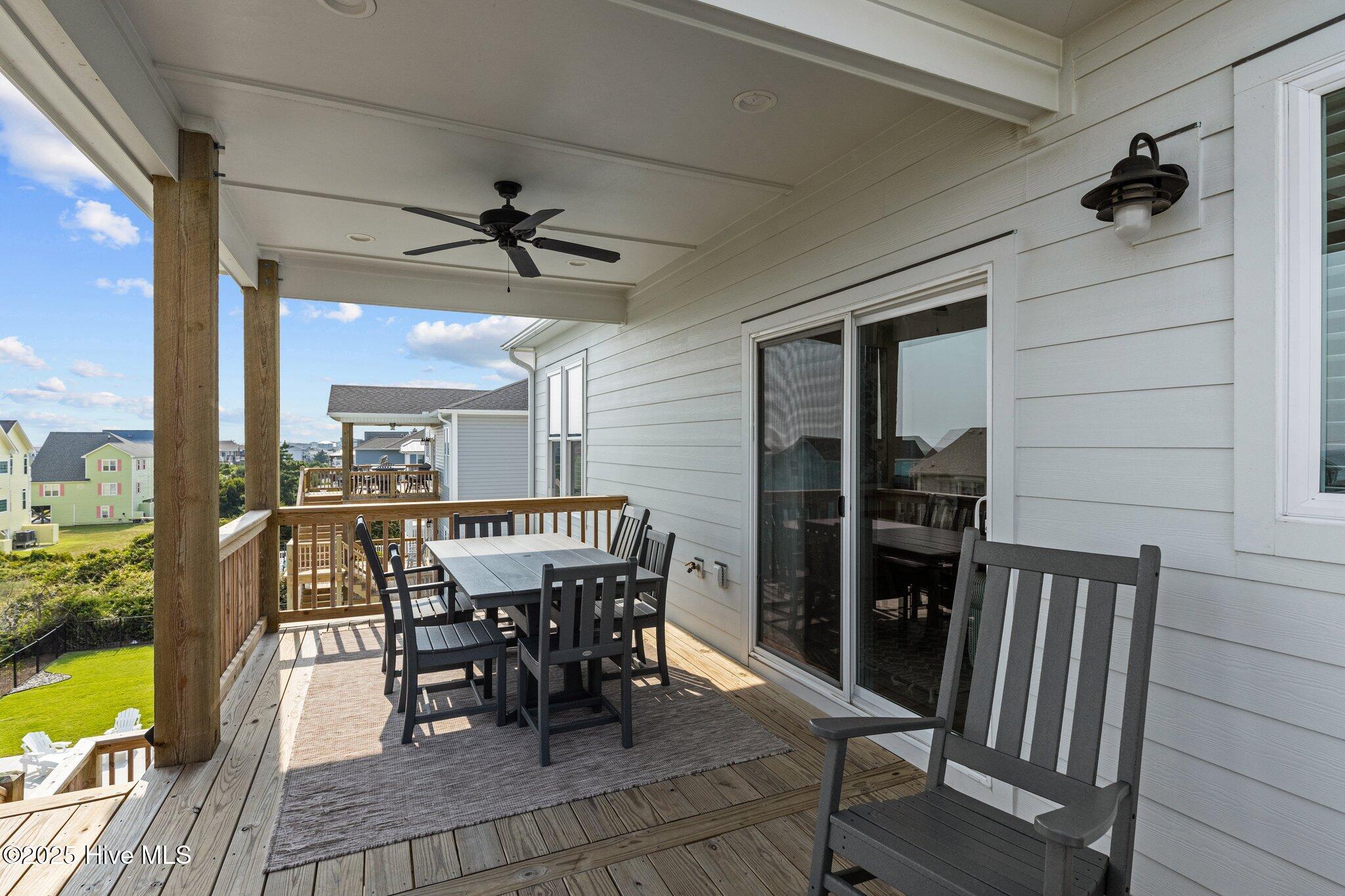 1903 Emerald Drive Property Photo 42