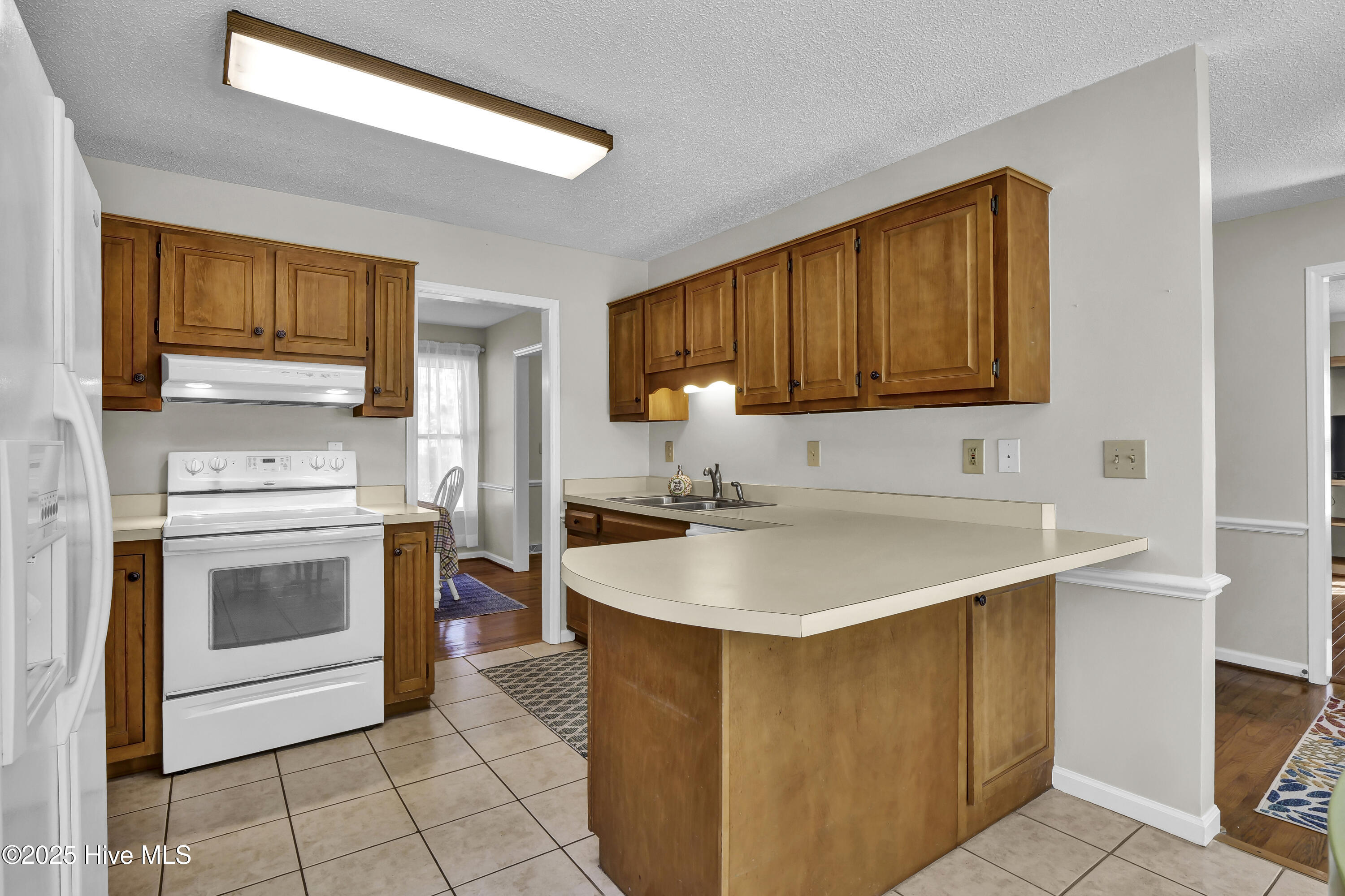 254 La Salle Street Property Photo 14