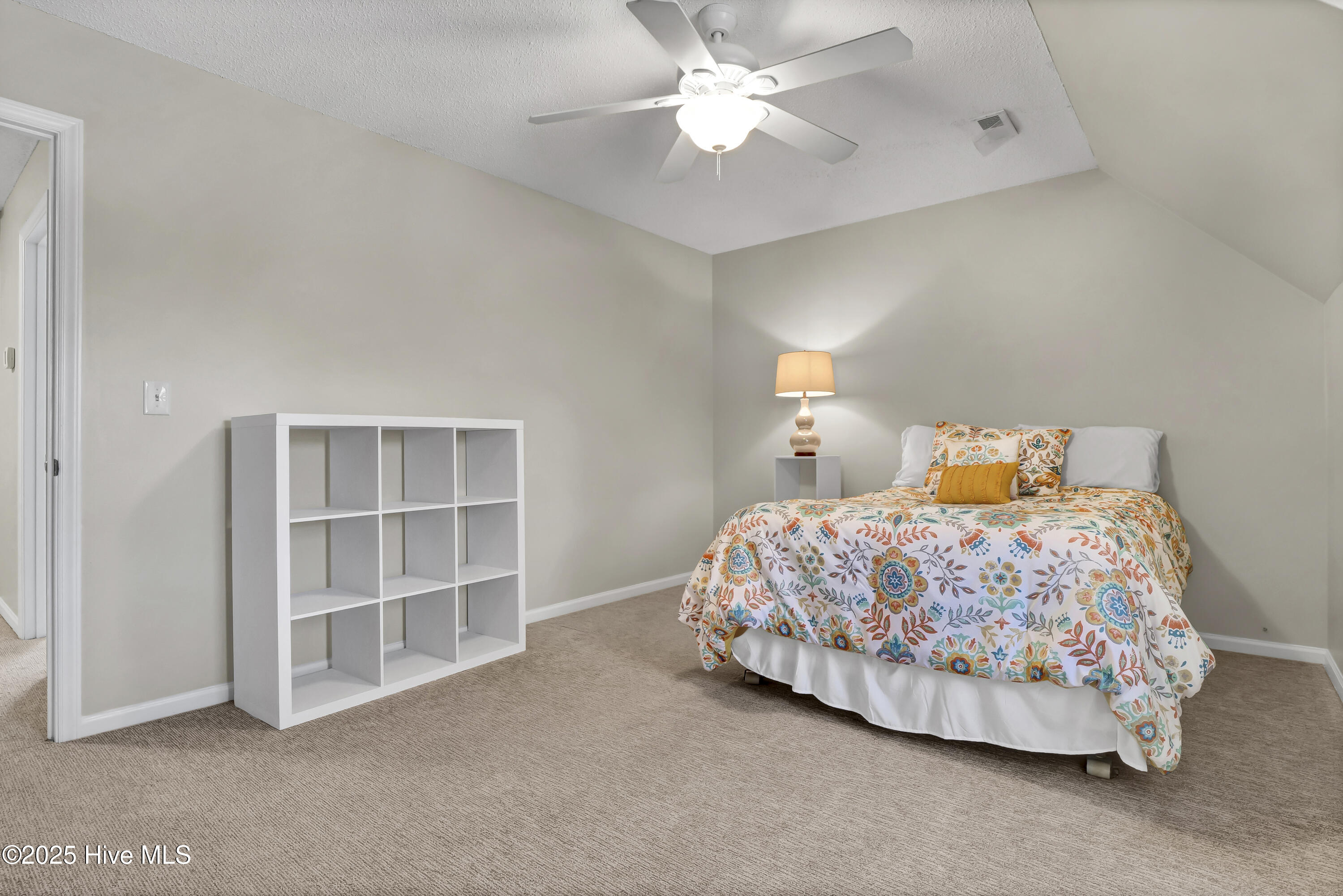 254 La Salle Street Property Photo 24