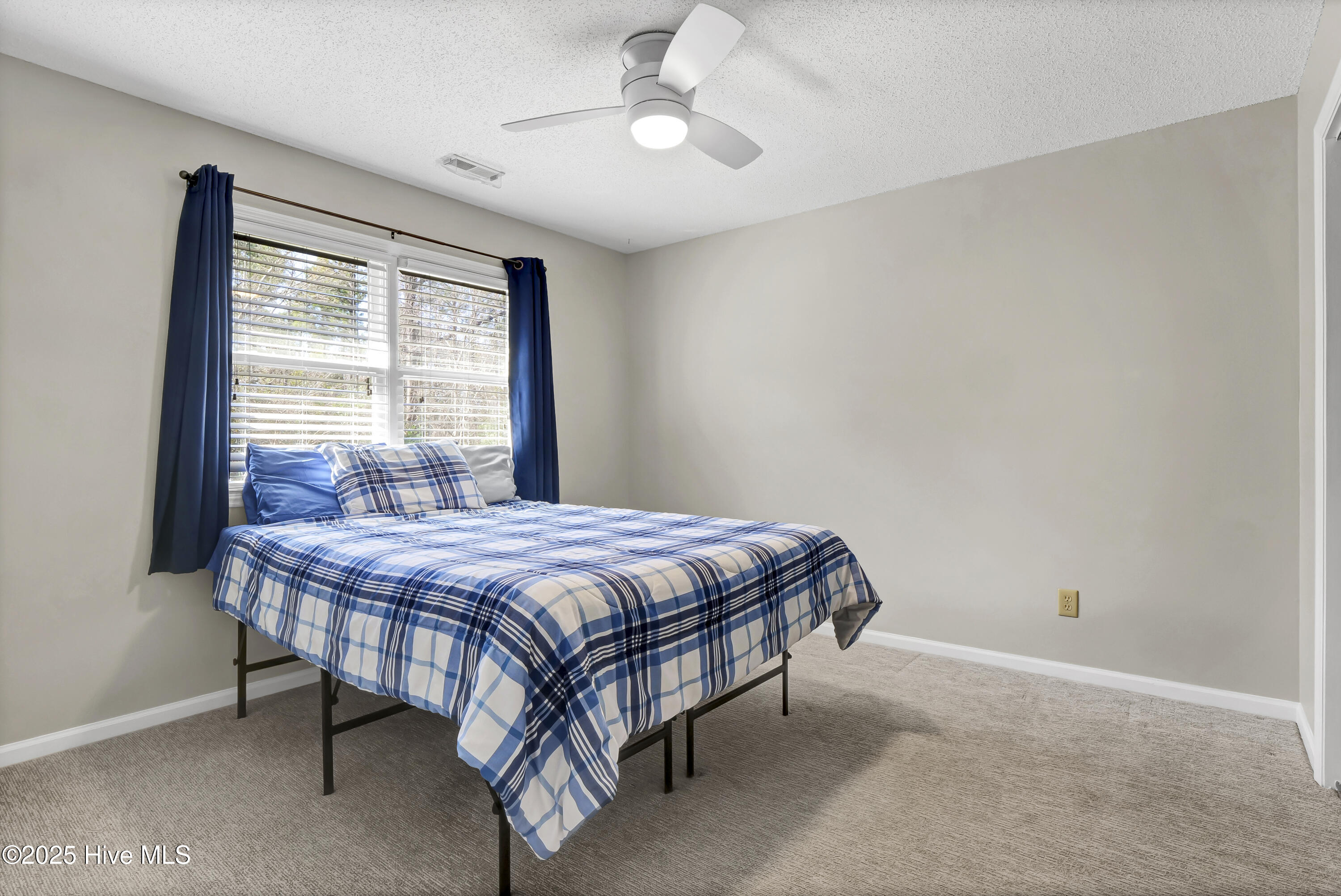 254 La Salle Street Property Photo 26