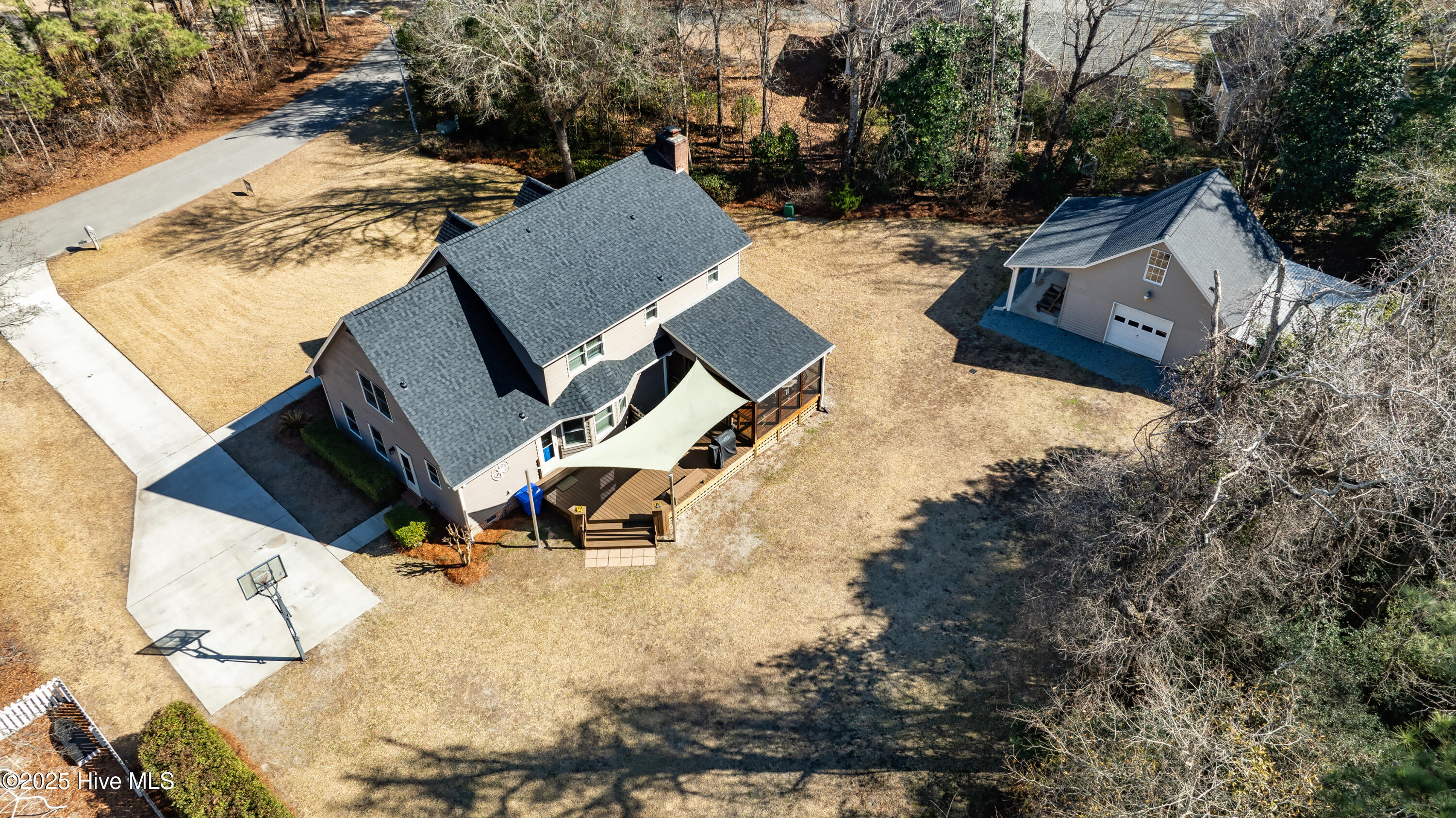 254 La Salle Street Property Photo 45