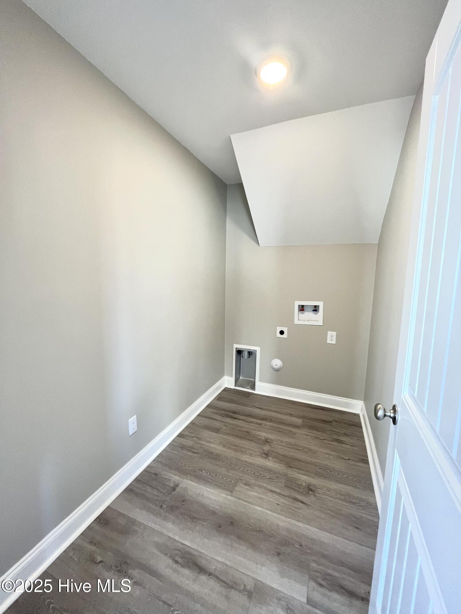 656 Abigail Taylor Drive B Property Photo 8