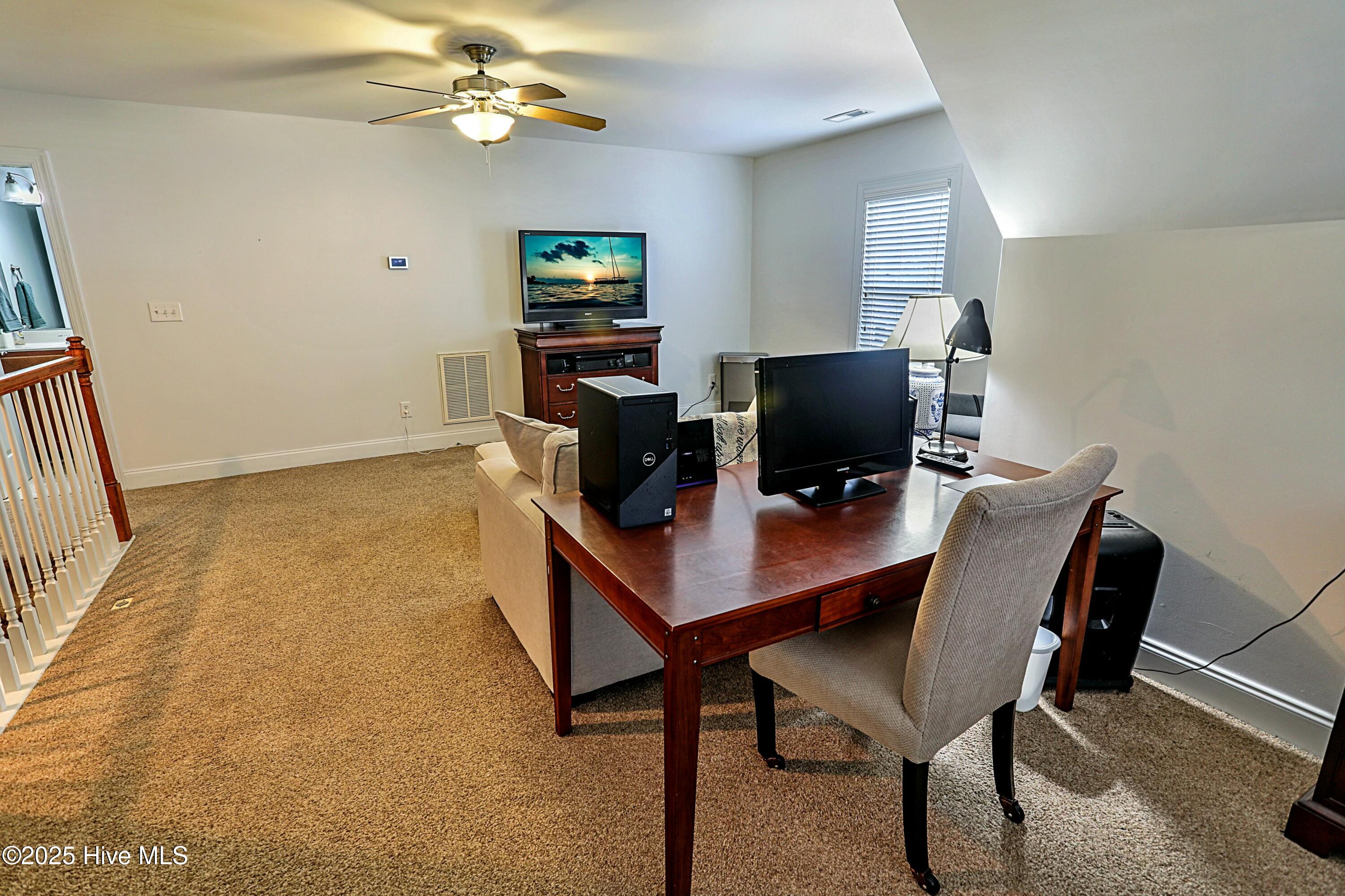 3918 Meeting Place Lane Property Photo 32