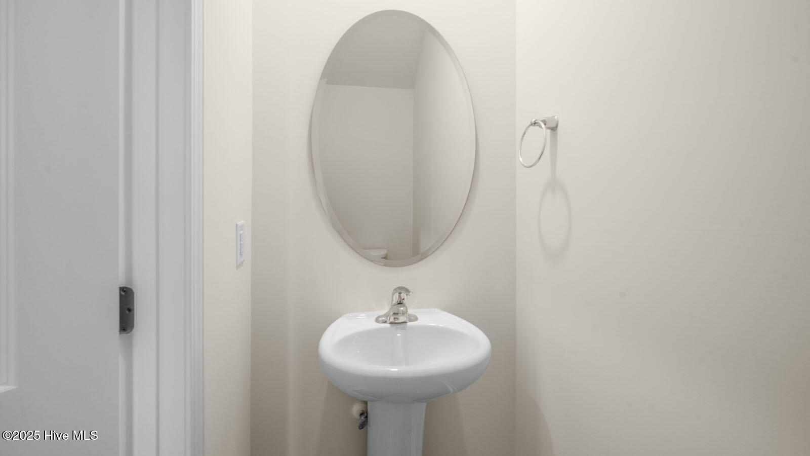 2009 Clock Road Property Photo 7