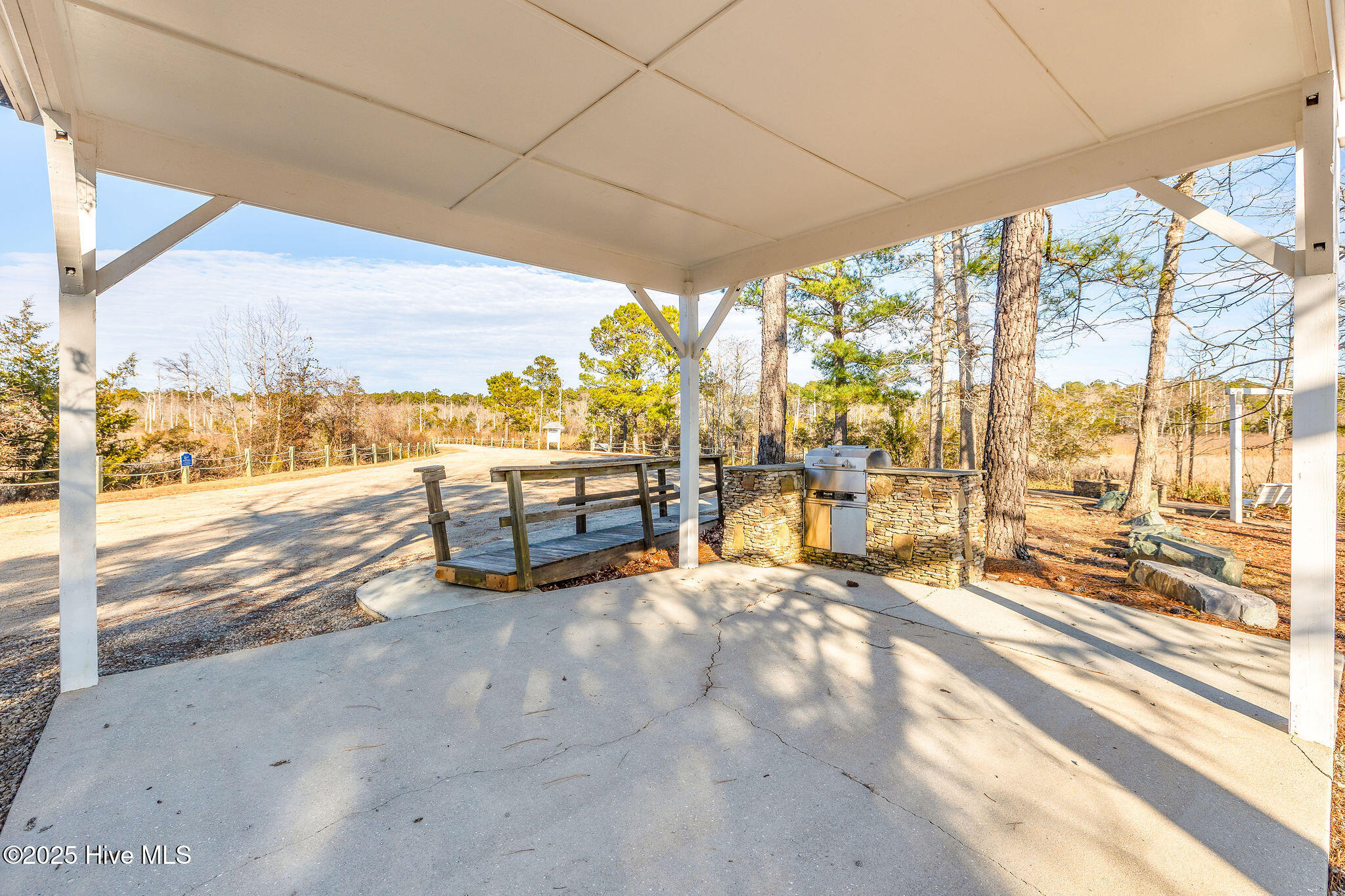 326 Levies Landing Property Photo 16