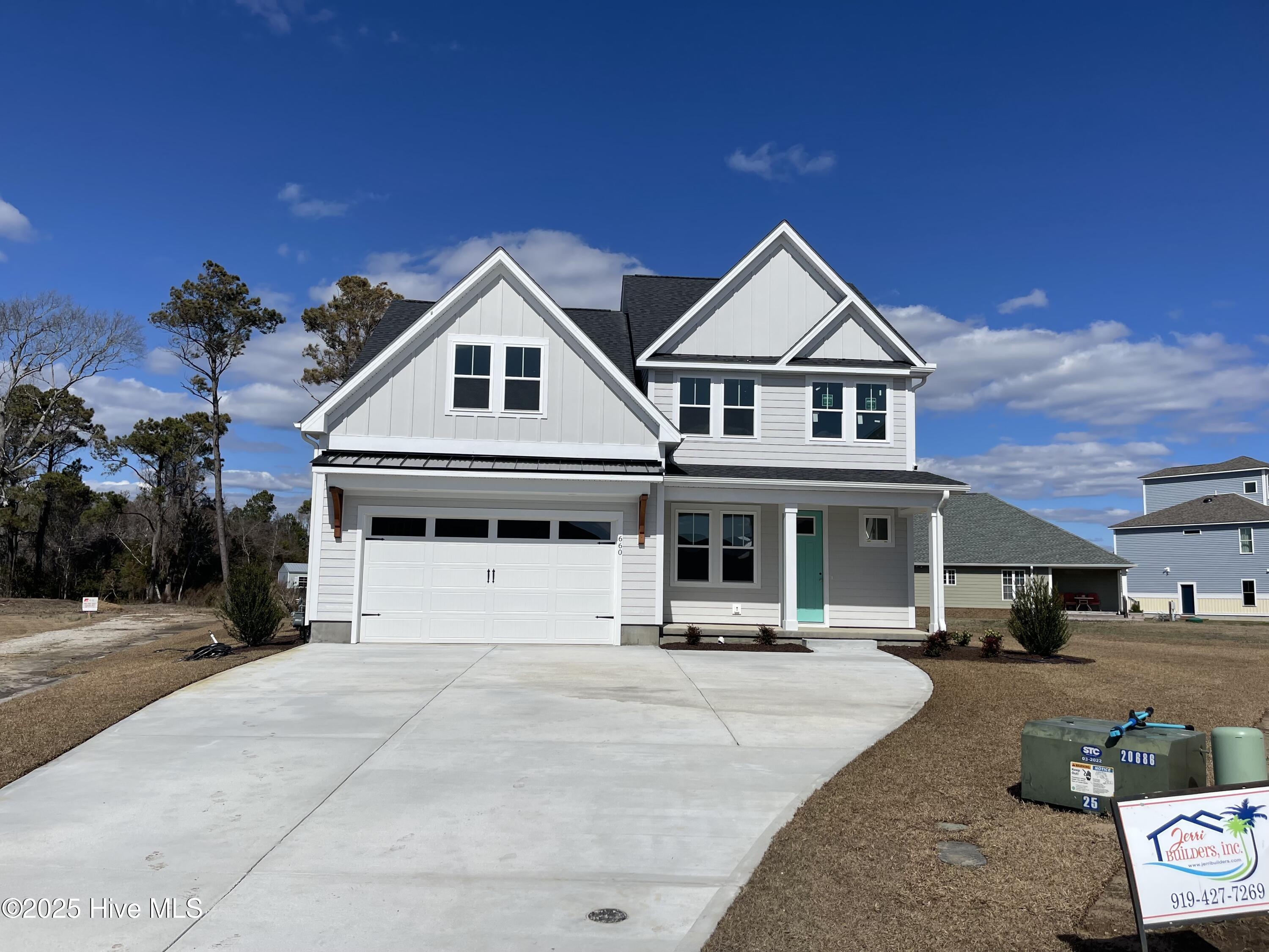 660 Fishermans Point Property Photo