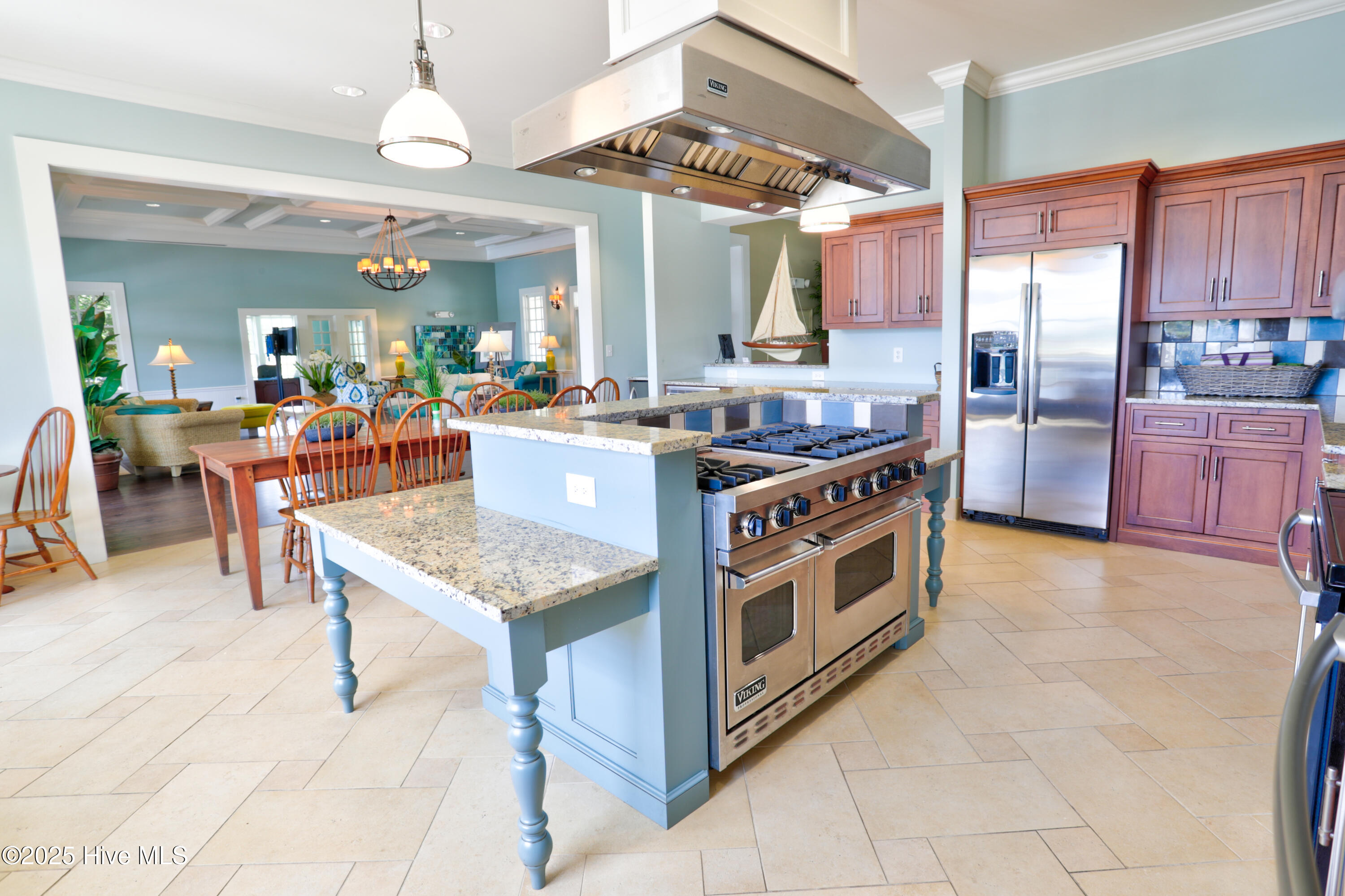 660 Fishermans Point Property Photo 63