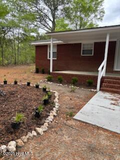 120 Hillview Street Property Photo 6