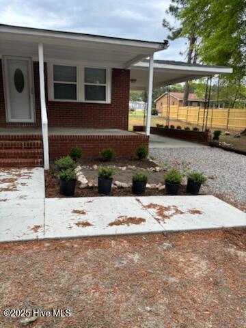 120 Hillview Street Property Photo 7
