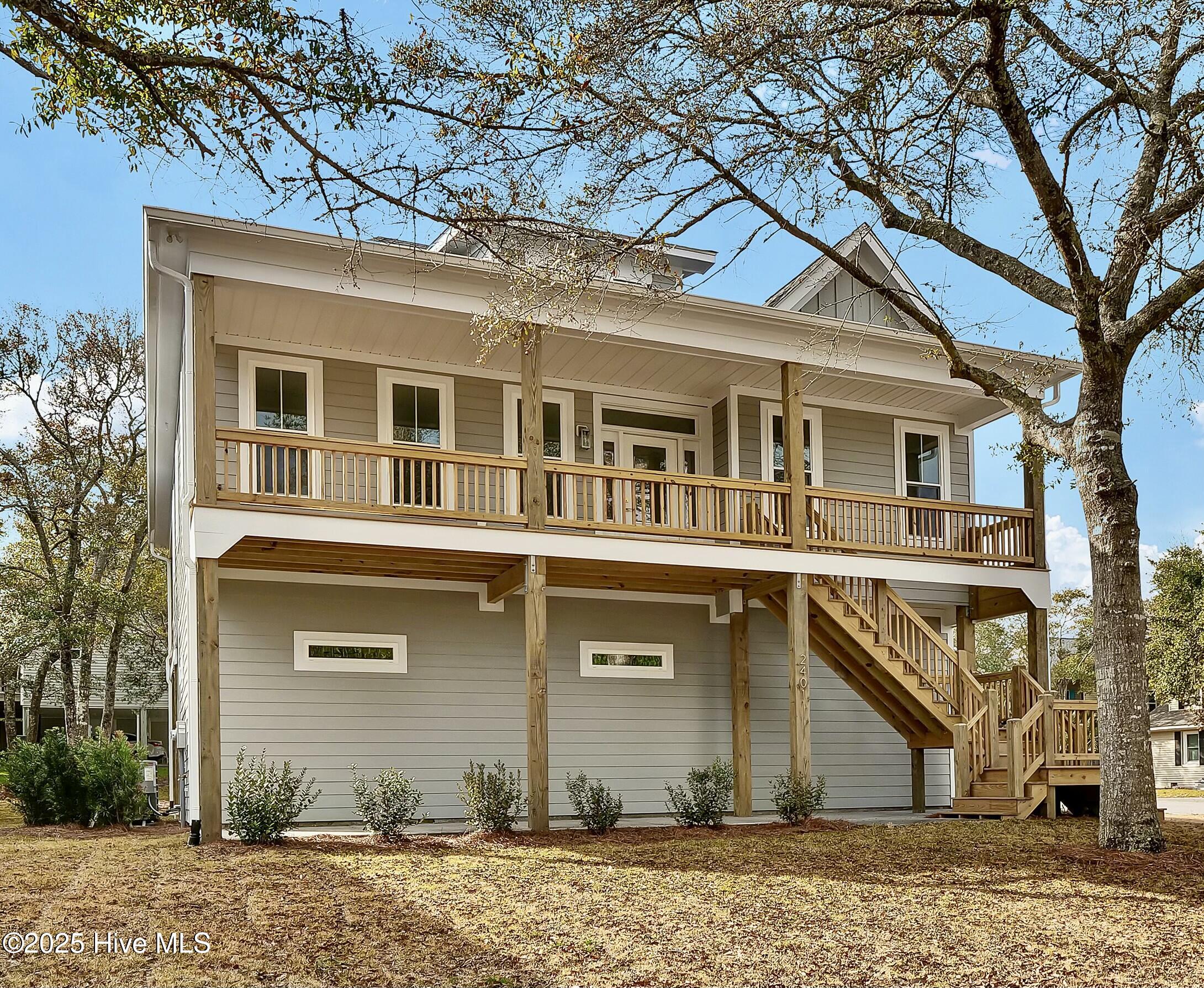 2401 E Yacht Drive Property Photo 1