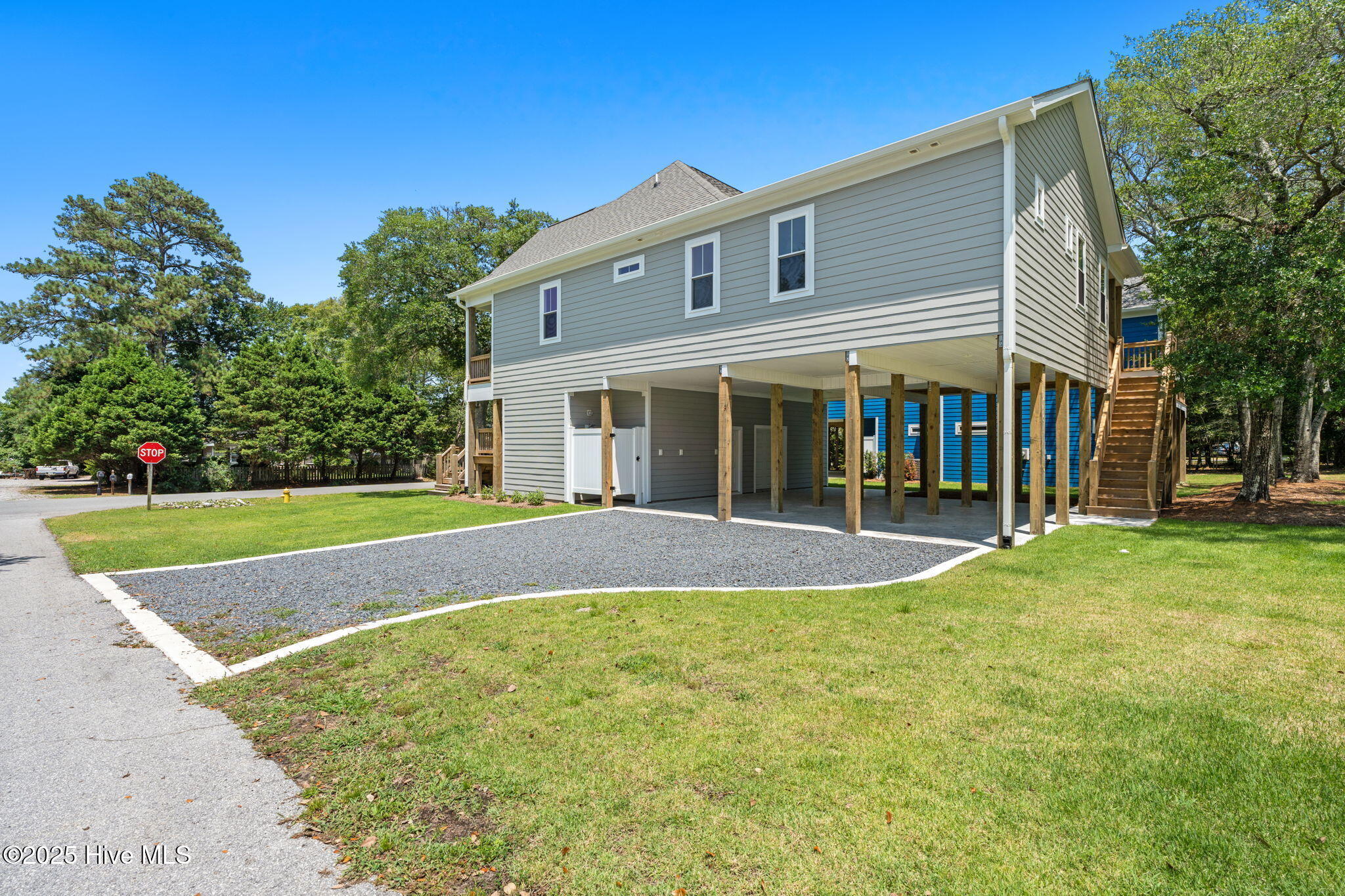 2401 E Yacht Drive Property Photo 4